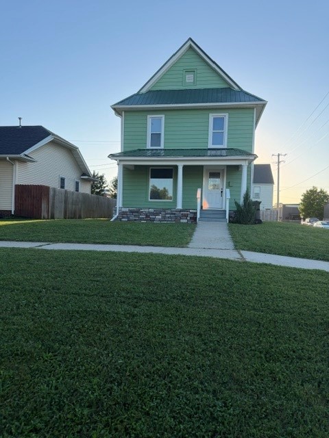 1423 3rd Street — photo