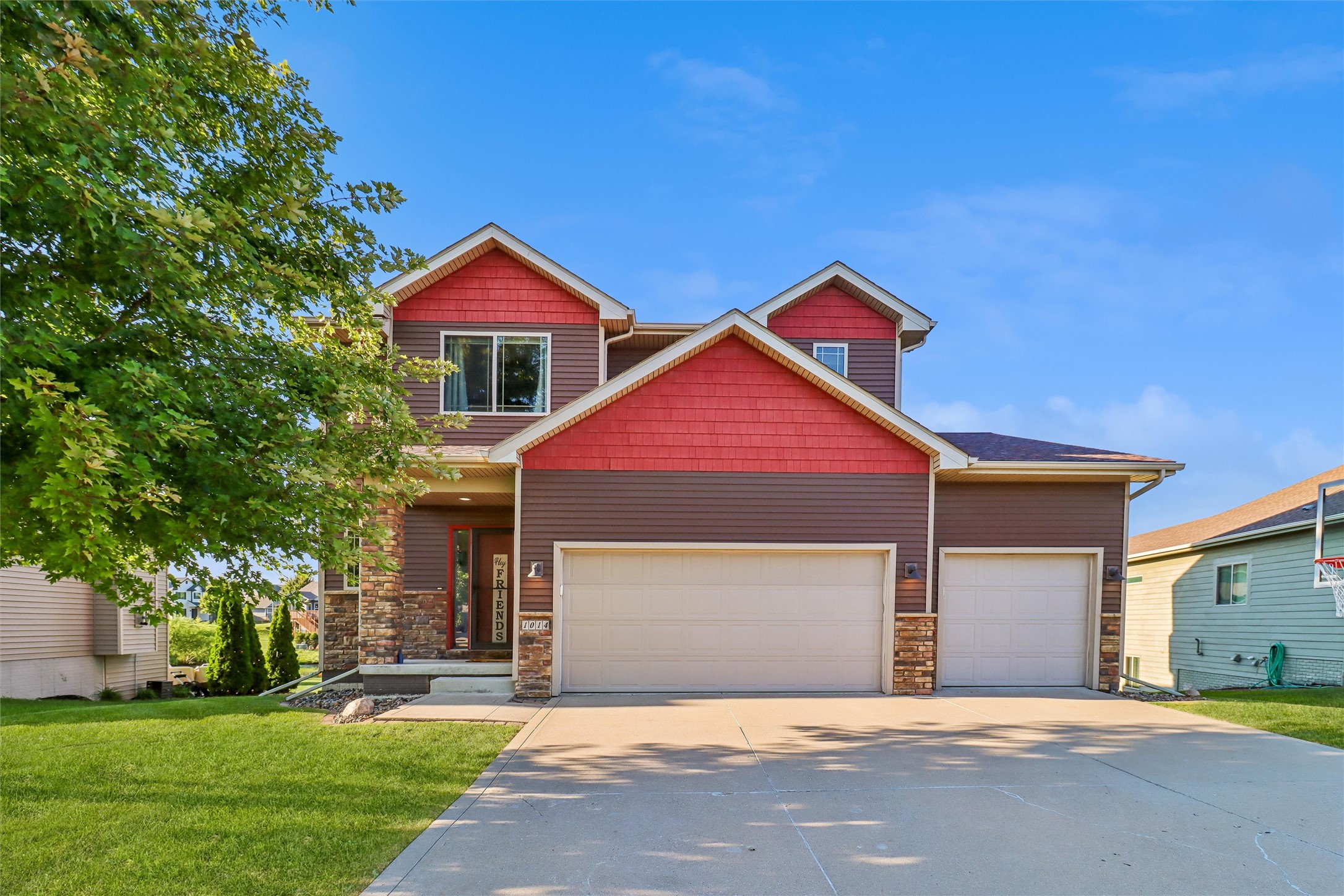 1014 NW Reinhart Drive — photo