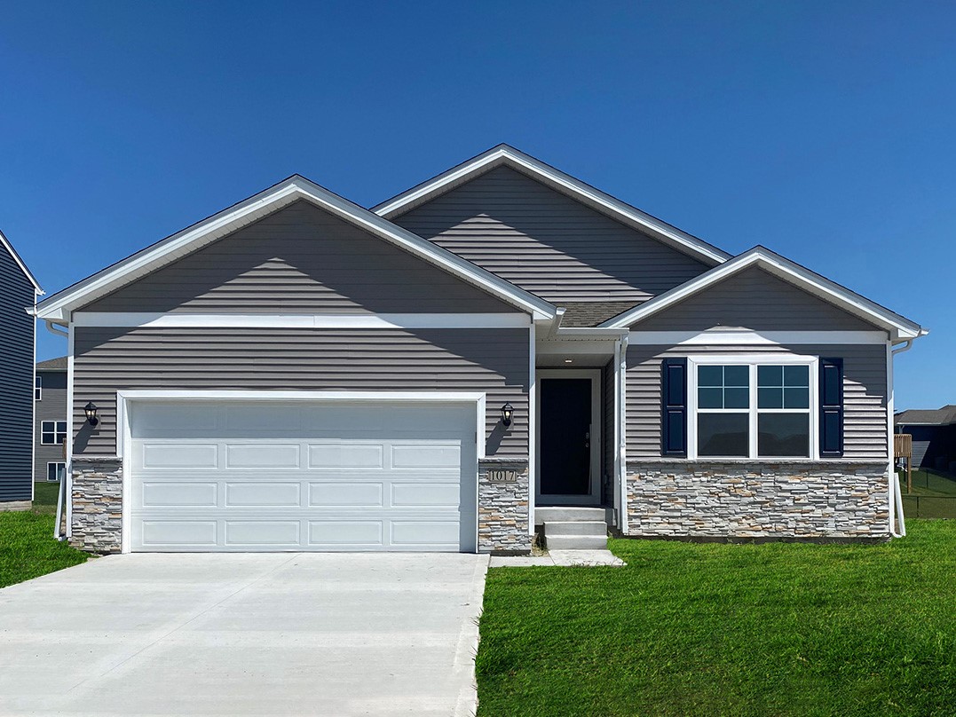 1003 NE Deerfield Drive — photo