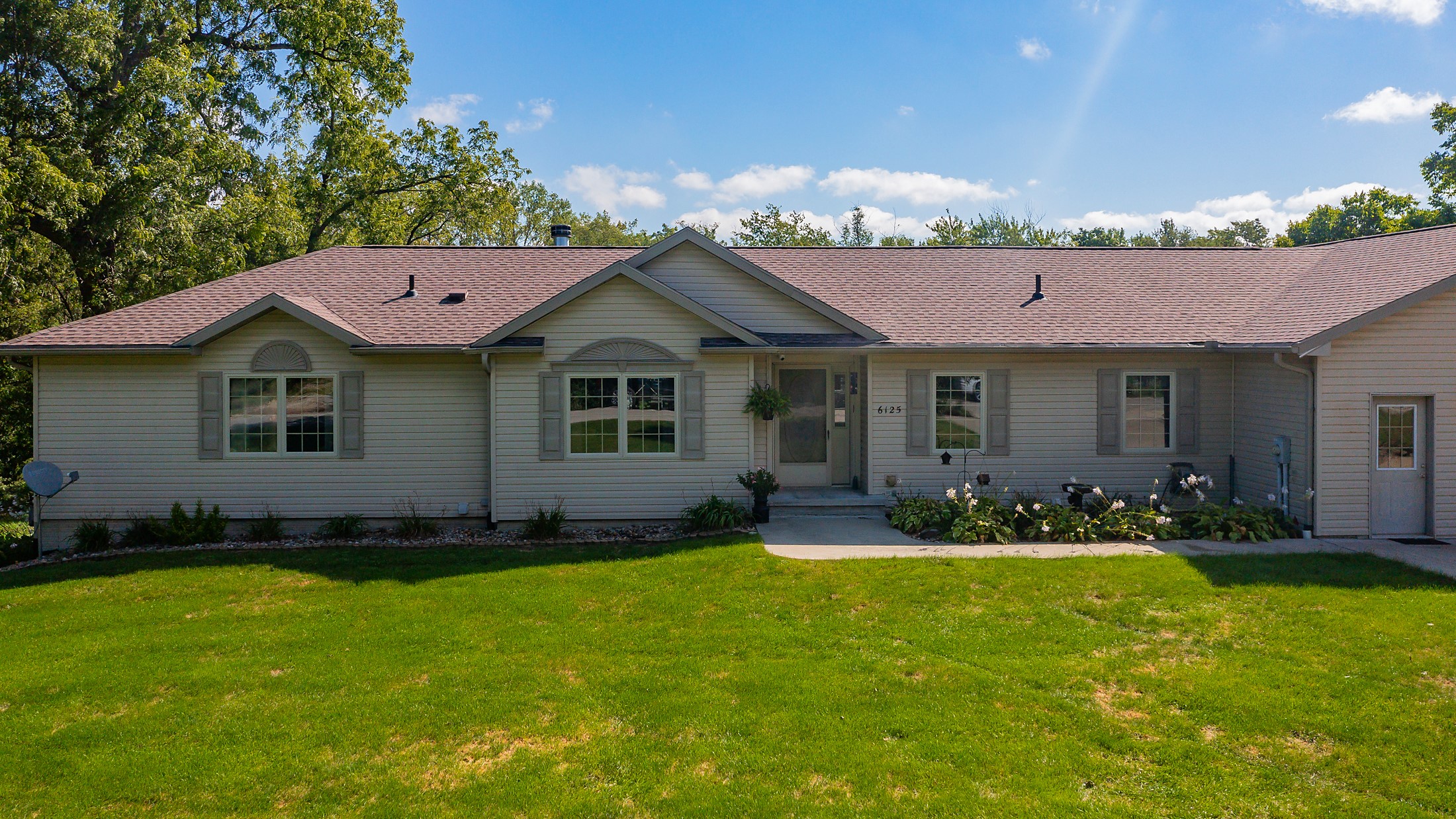 6125 SE 16th Court — photo
