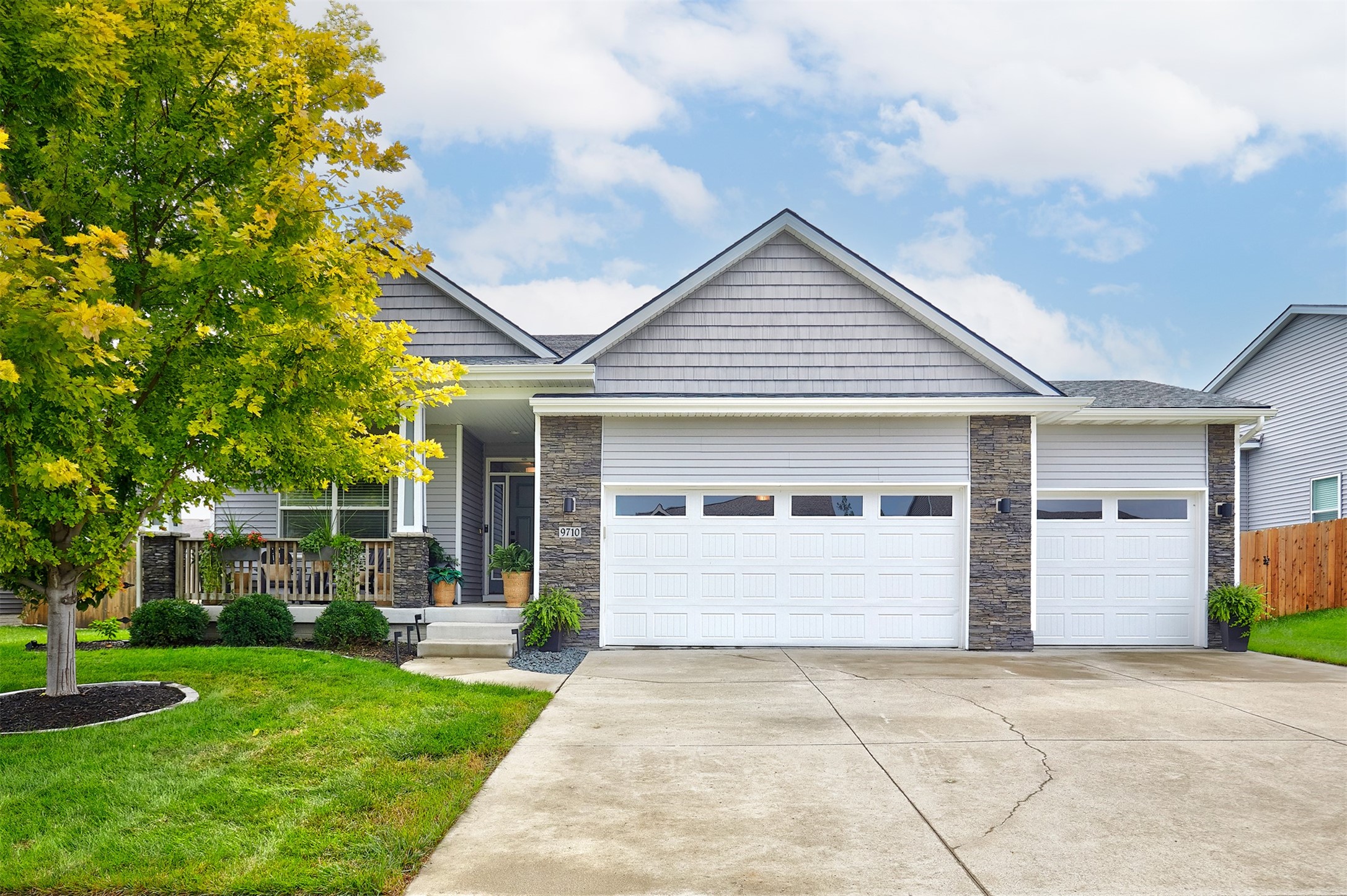 9710 Alderwood Drive — photo