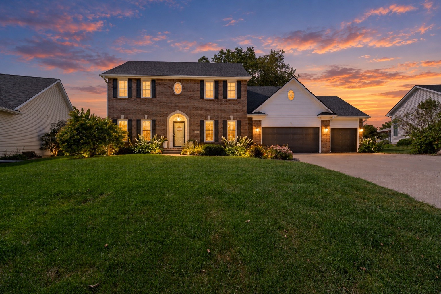 5075 Windsor Circle — photo