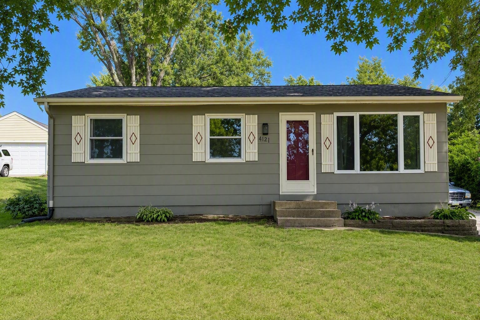 4121 SE 10th Street — photo