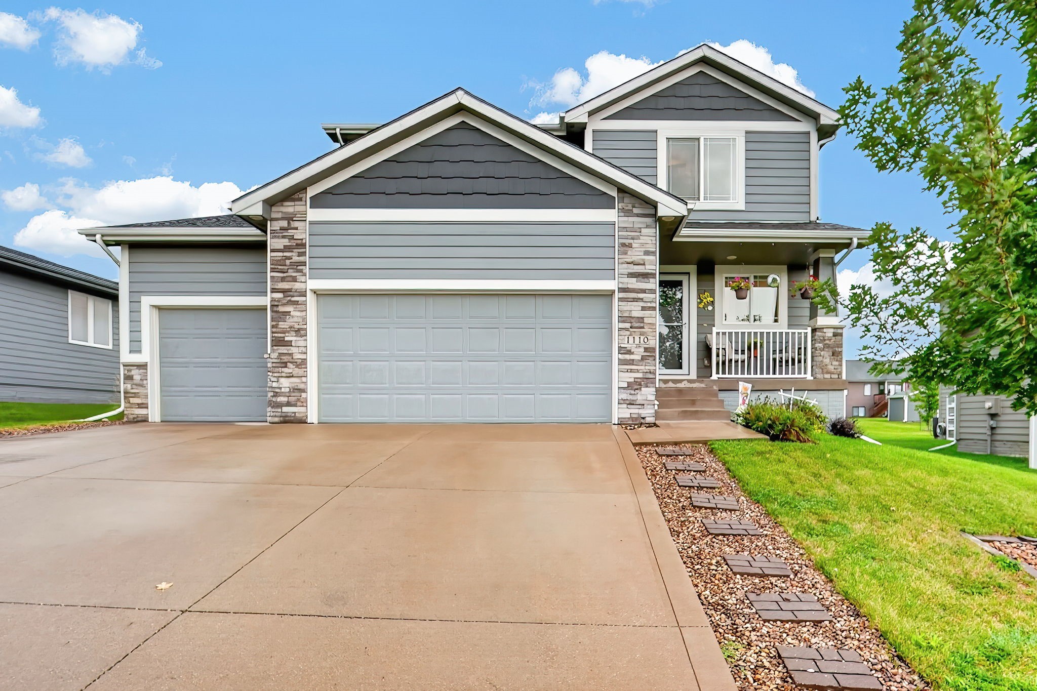 1110 Lynne Drive — photo