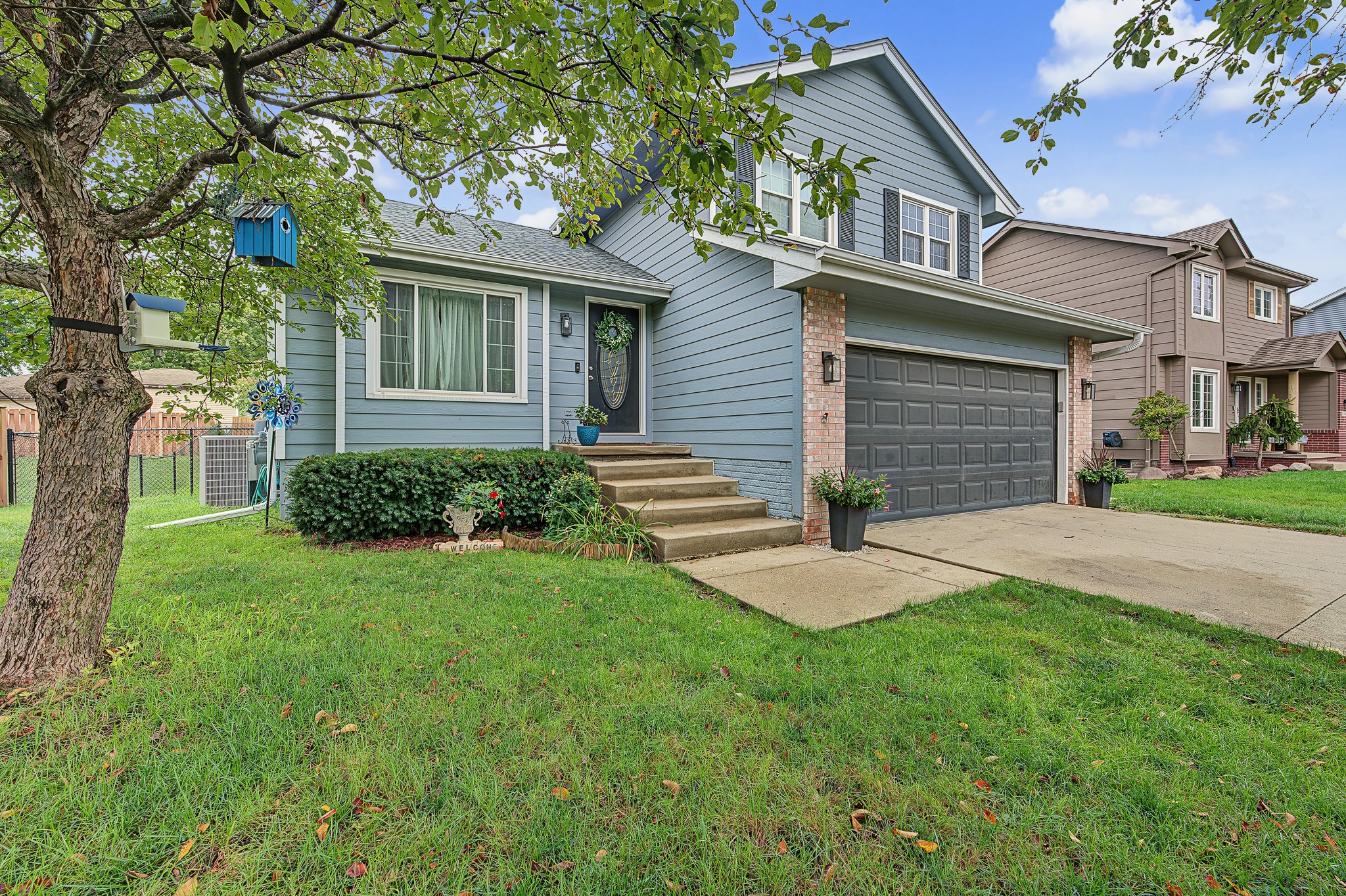 510 NW Bayberry Court — photo
