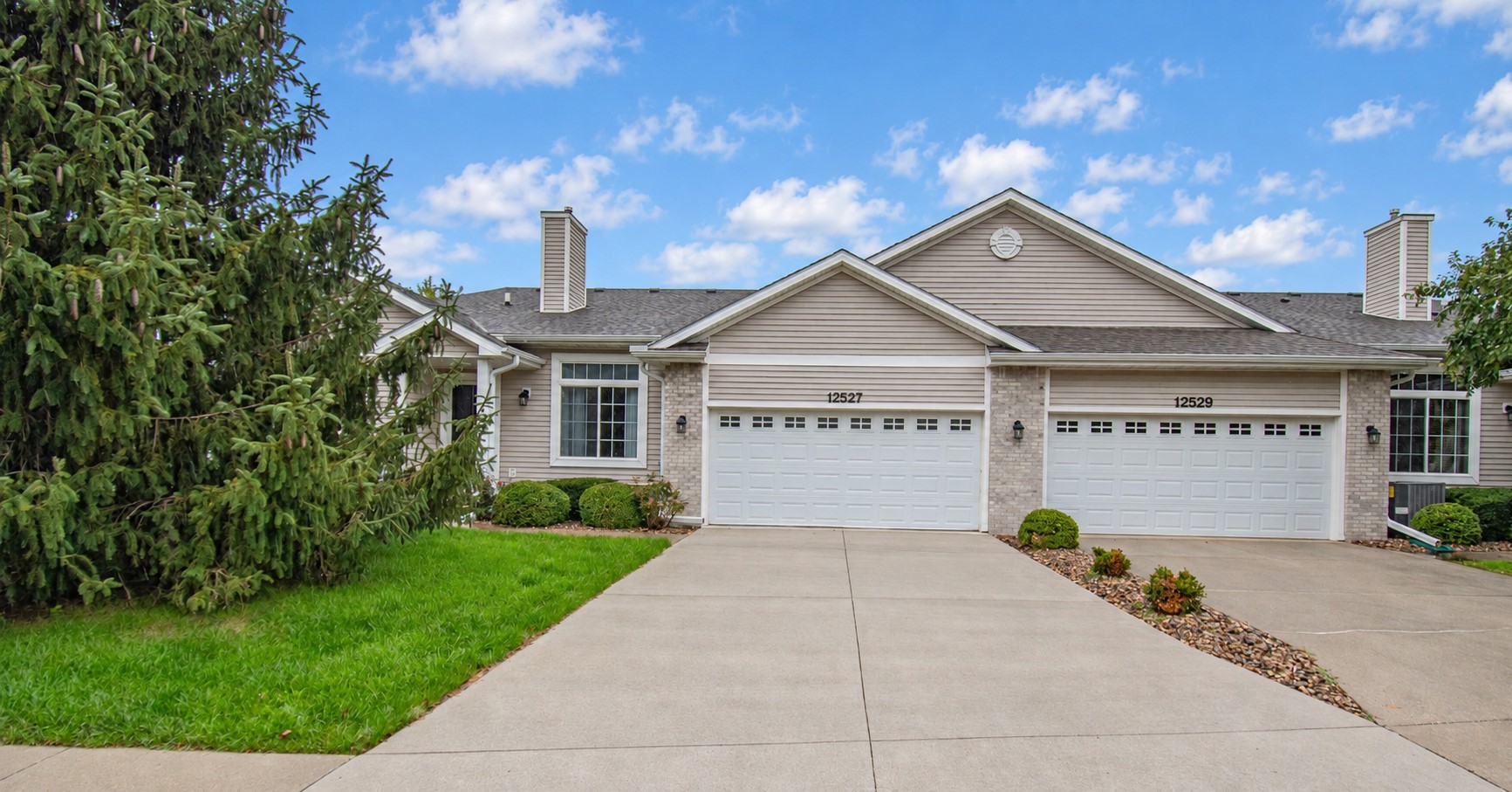 12527 Douglas Parkway — photo