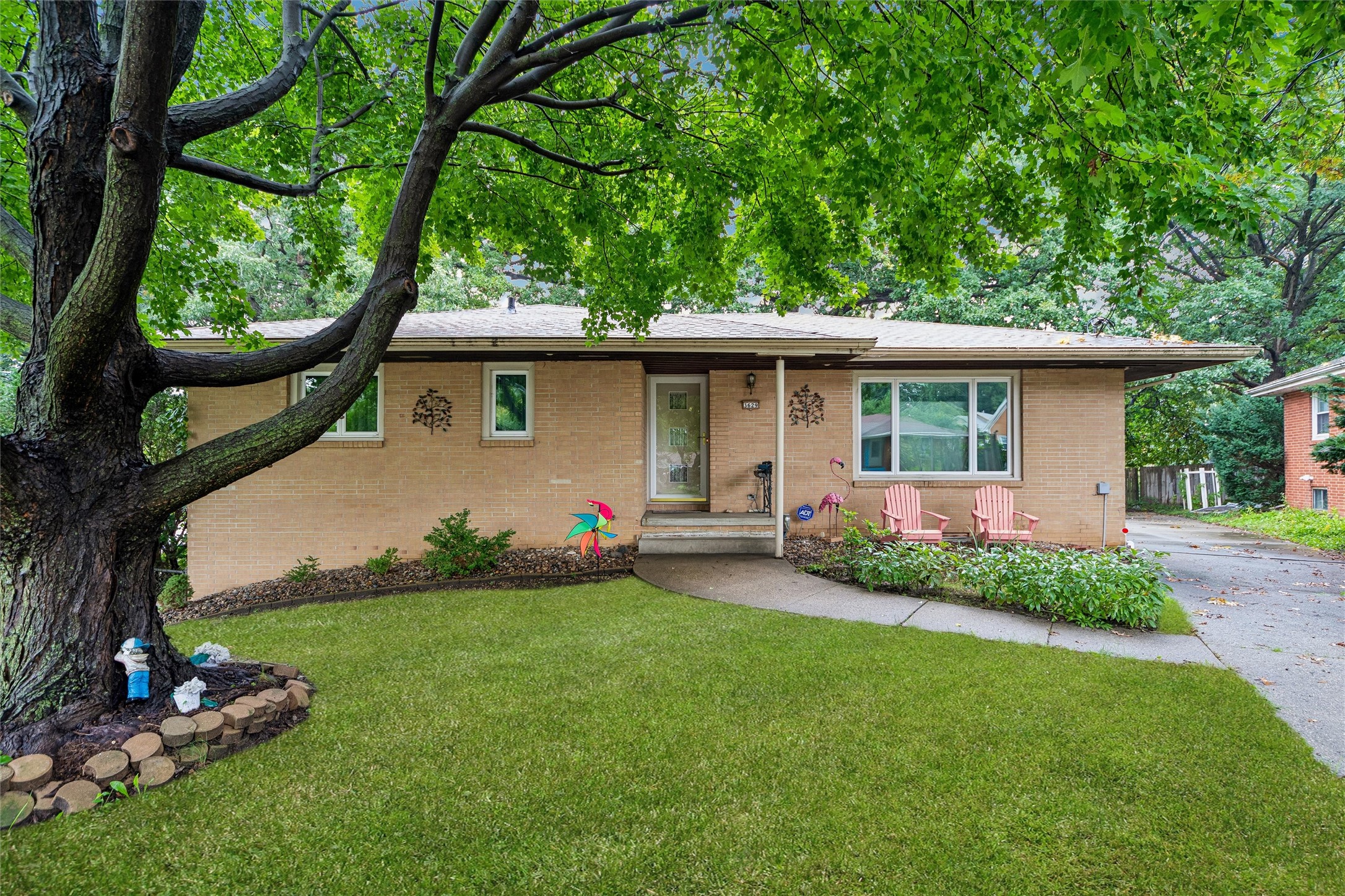 3629 Oakcrest Drive — photo