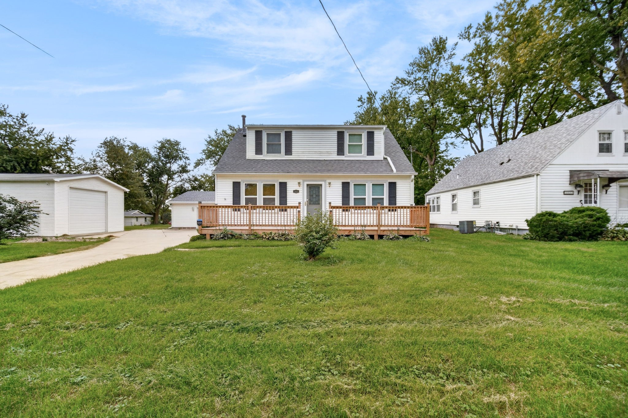 1006 Johnson Street — photo