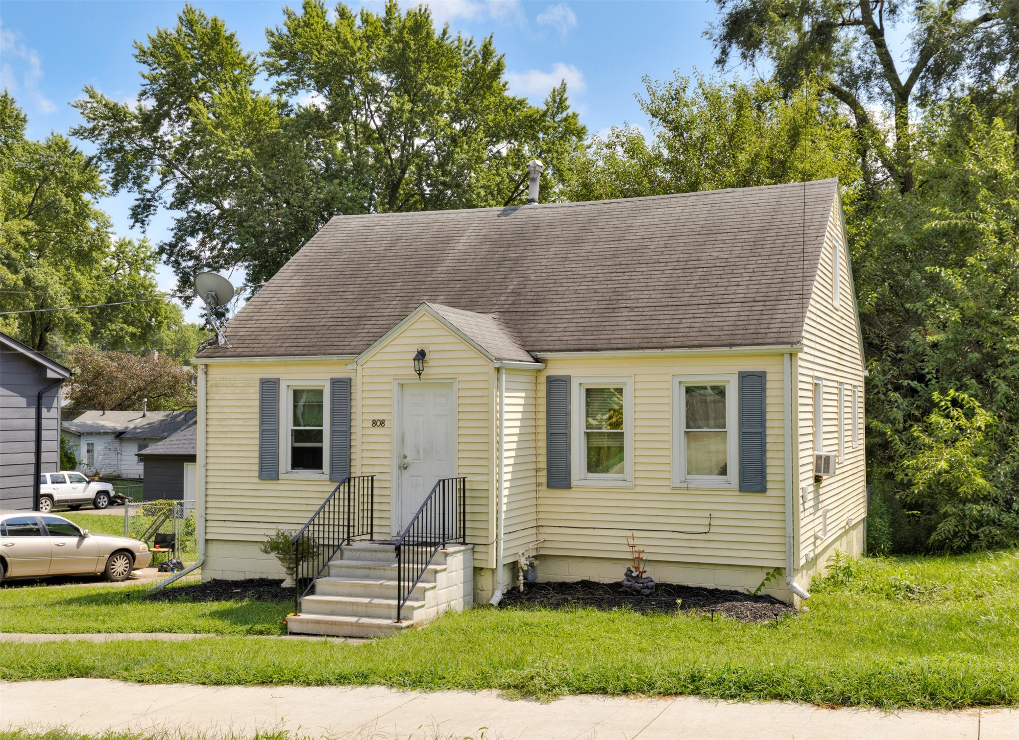 808 Philip Street — photo