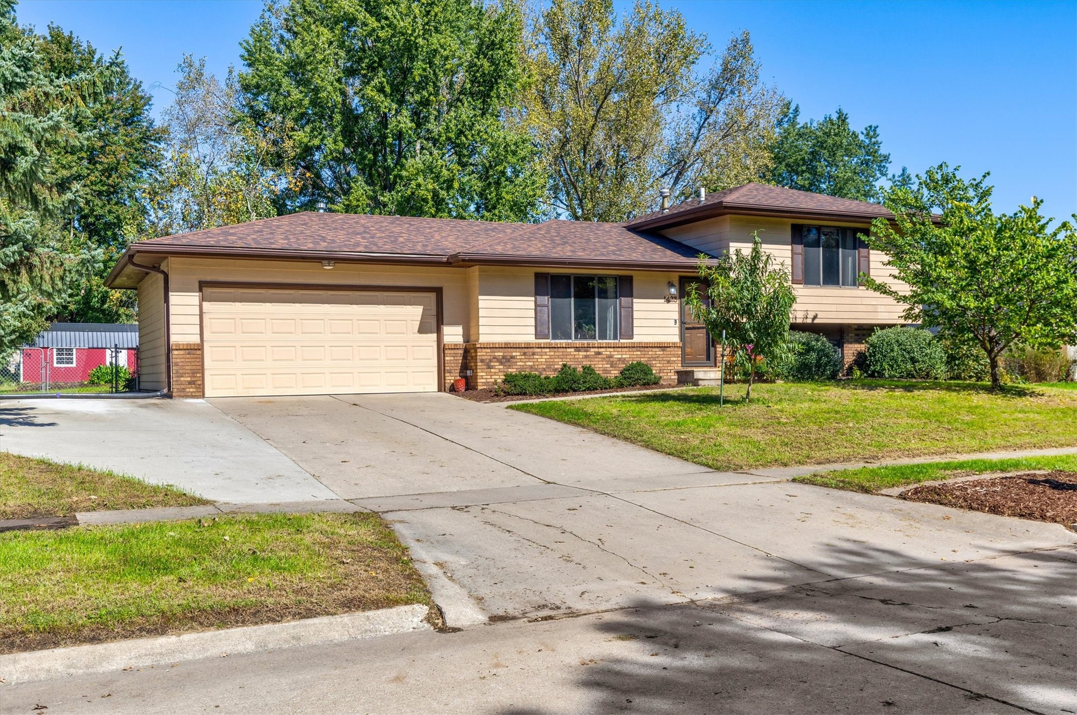 1423 NW 71st Place — photo
