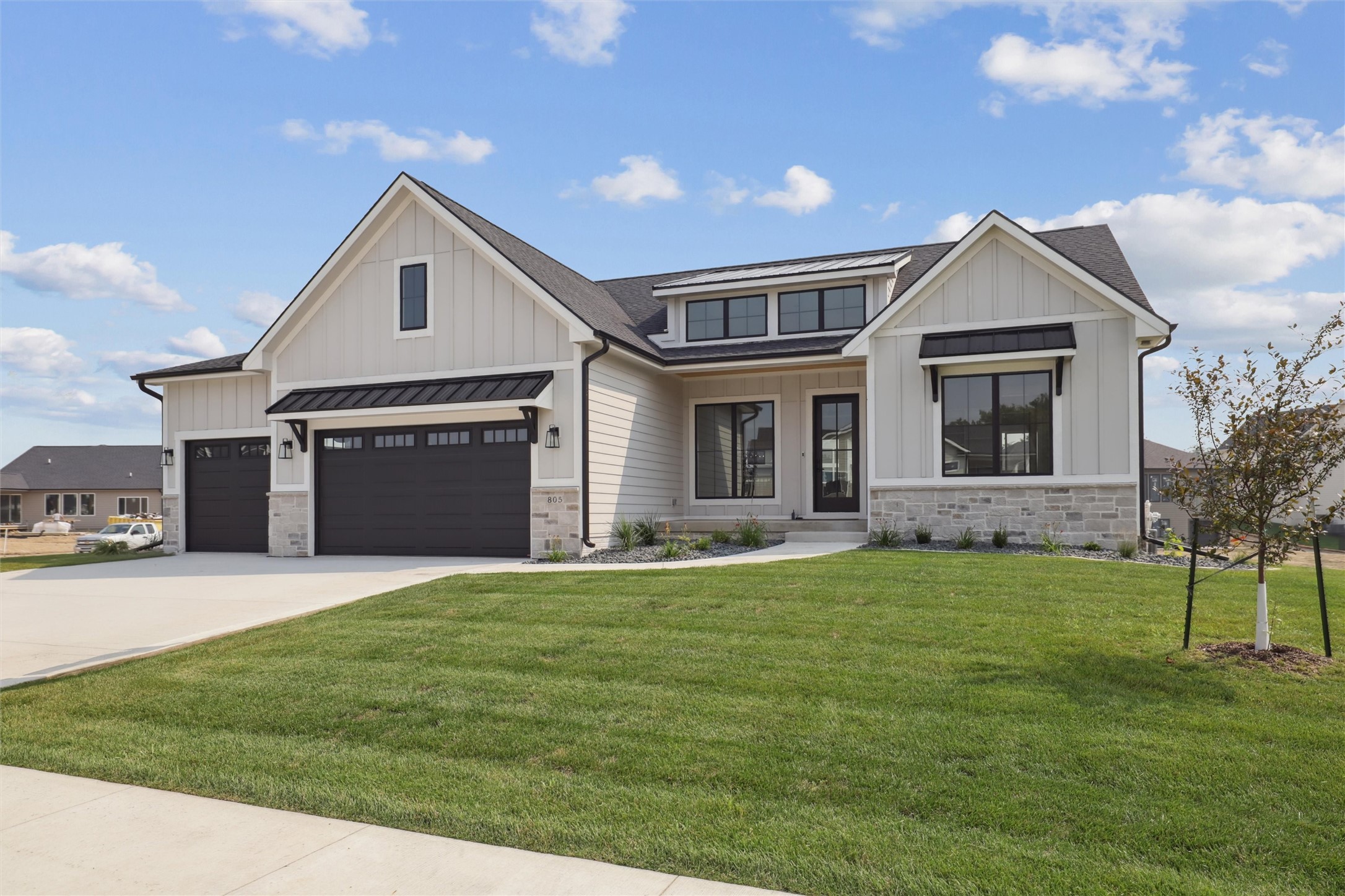 805 Canterbury Circle — photo