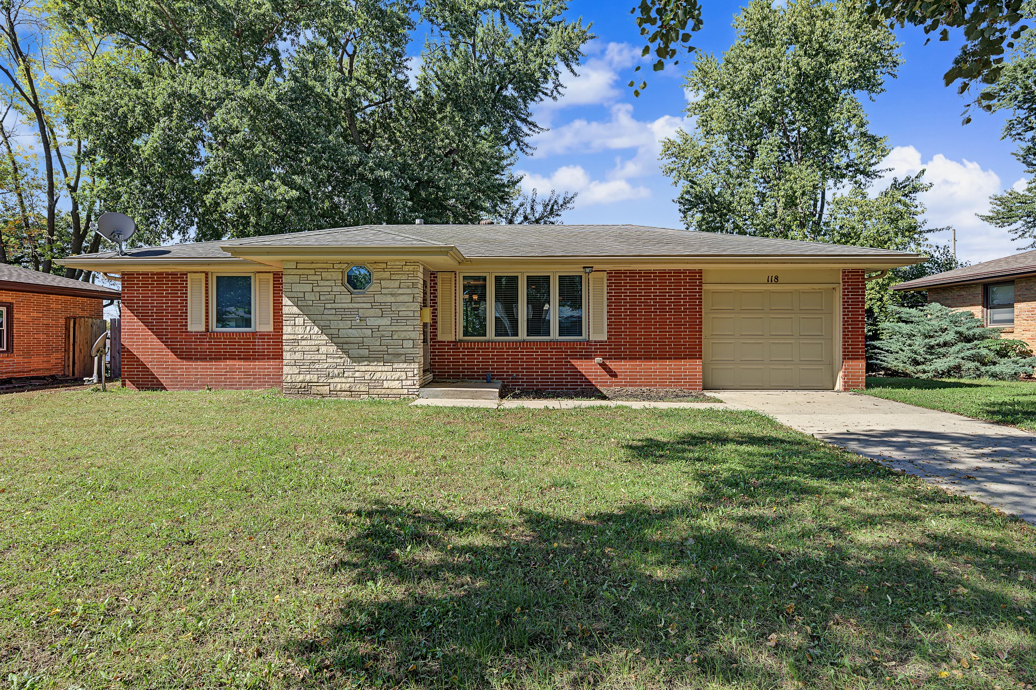 118 NW Abilene Road — photo
