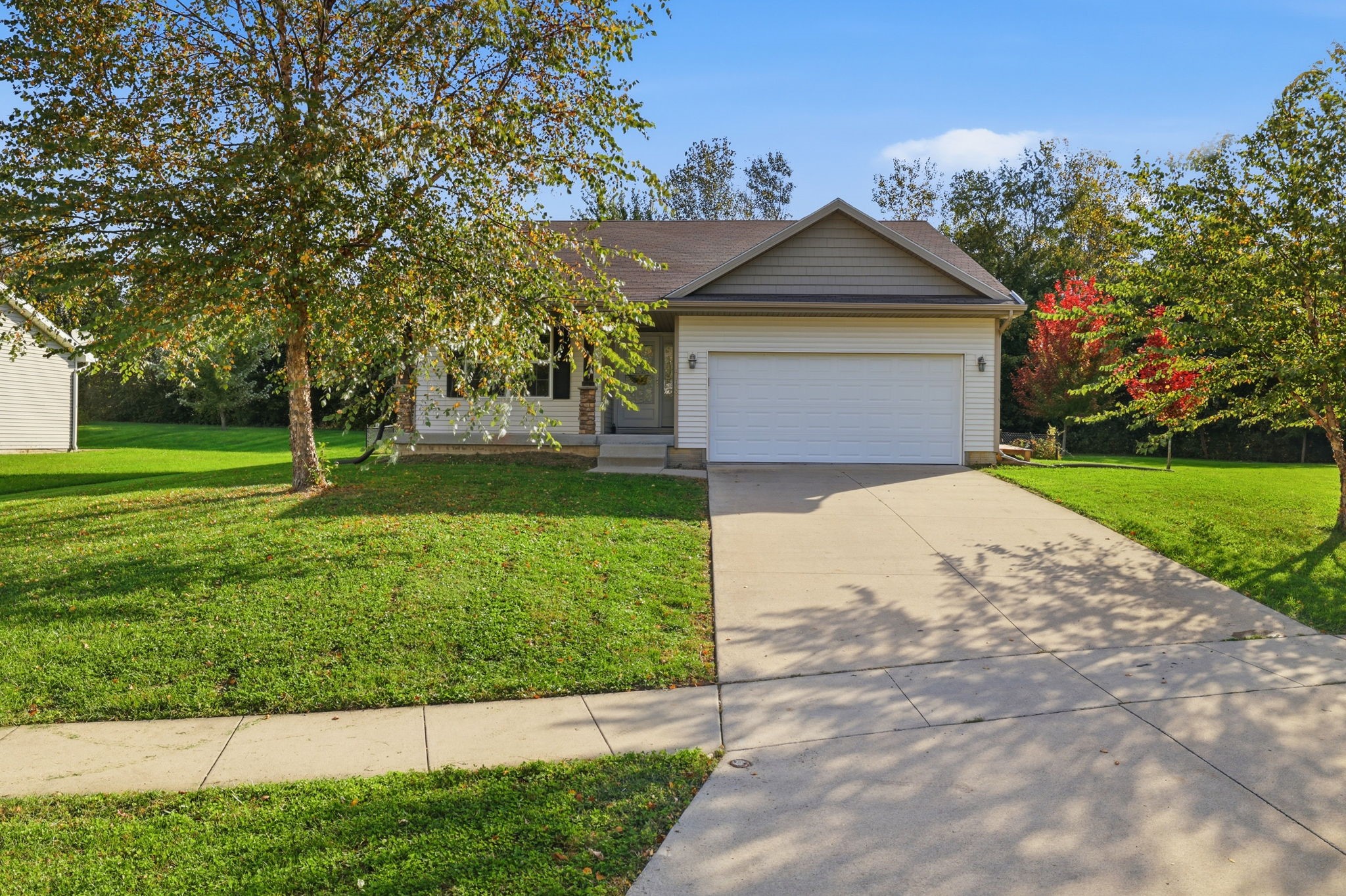 1708 Apple Drive — photo