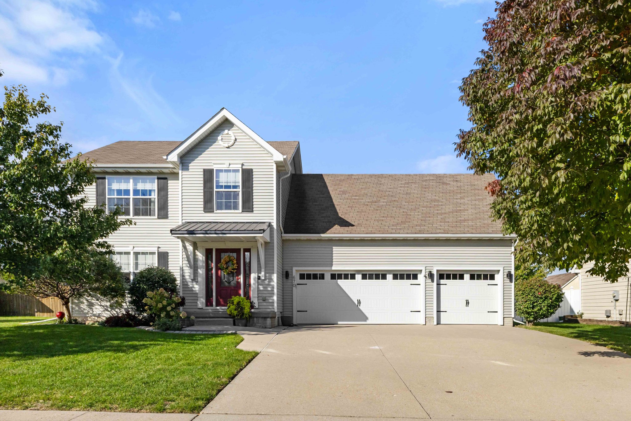 670 SE Whitetail Lane — photo