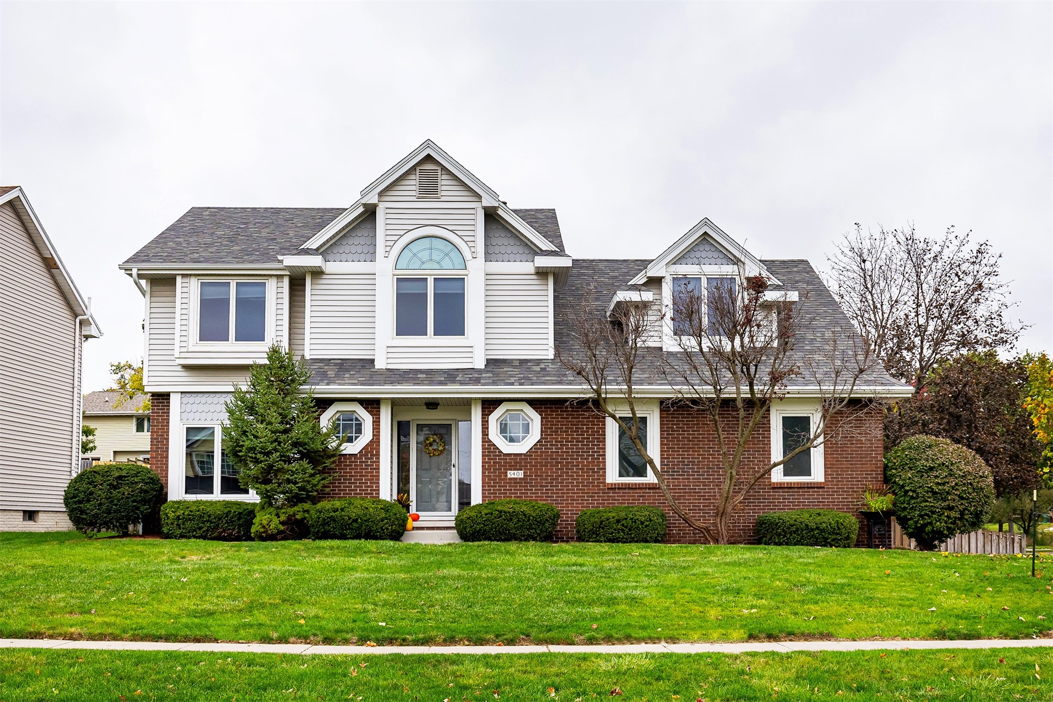 5401 Cody Drive — photo