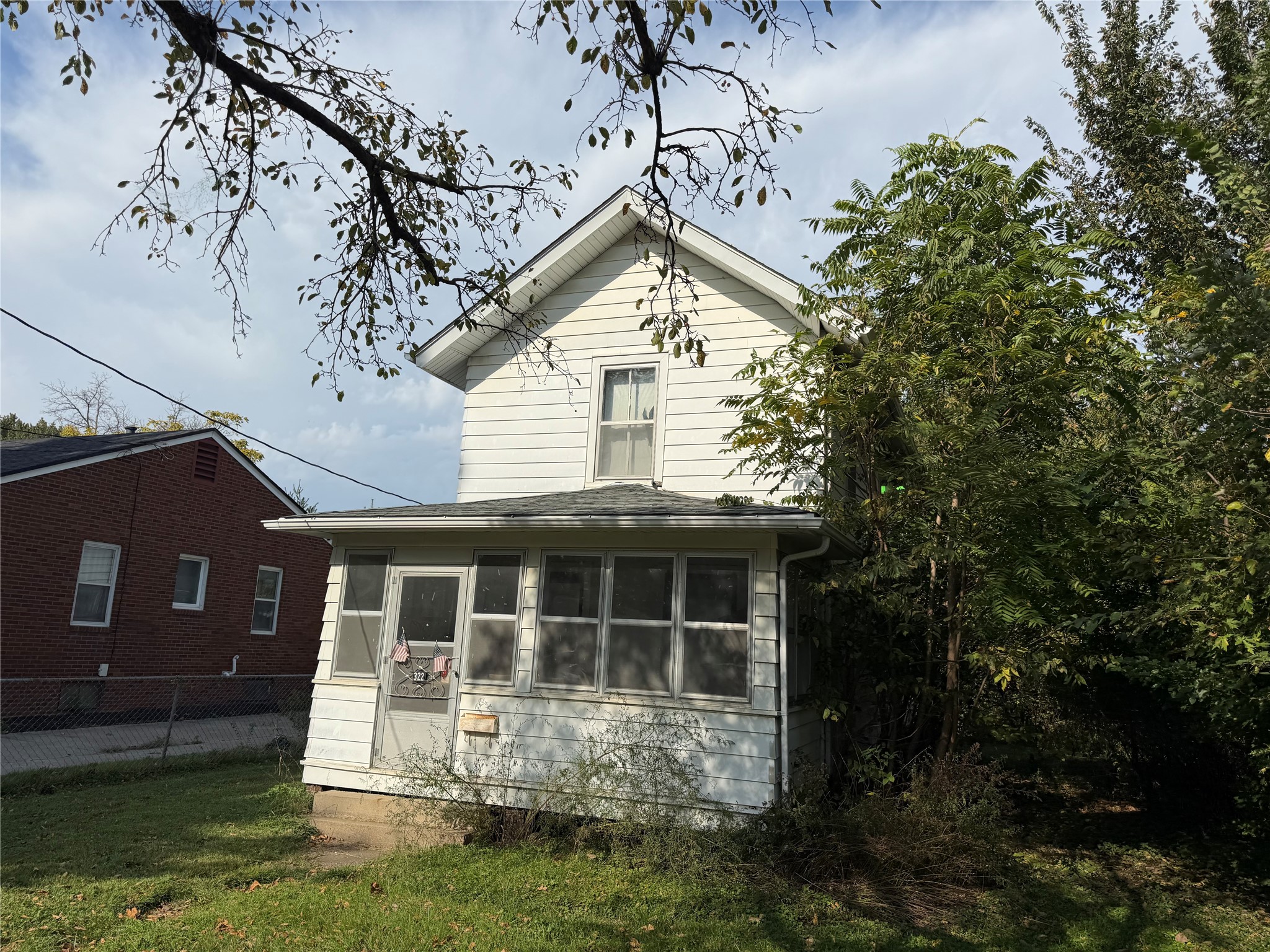 322 E Edison Avenue — photo