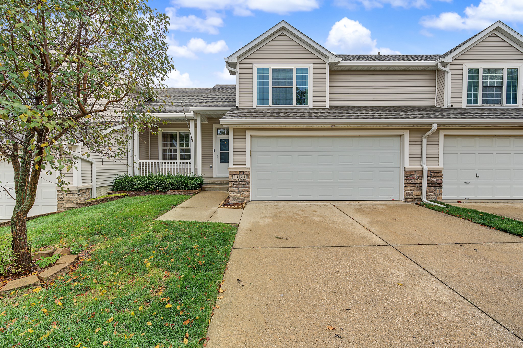 1137 NW Prairie Ridge Drive — photo
