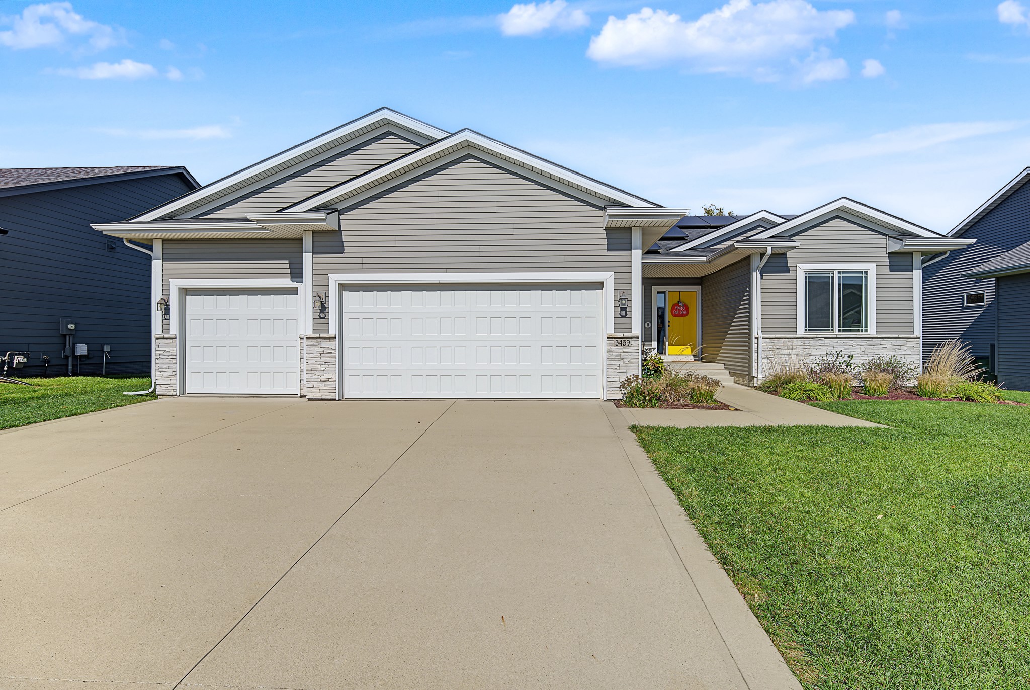 3459 Grand Valley Drive — photo