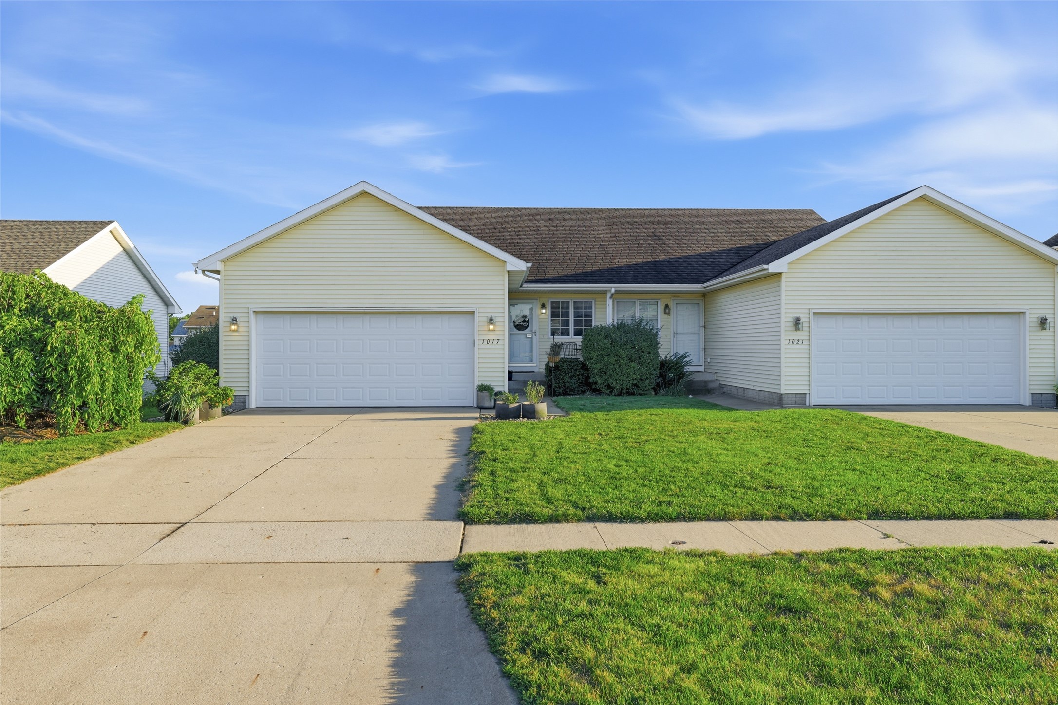 1017 SW 47th Circle — photo