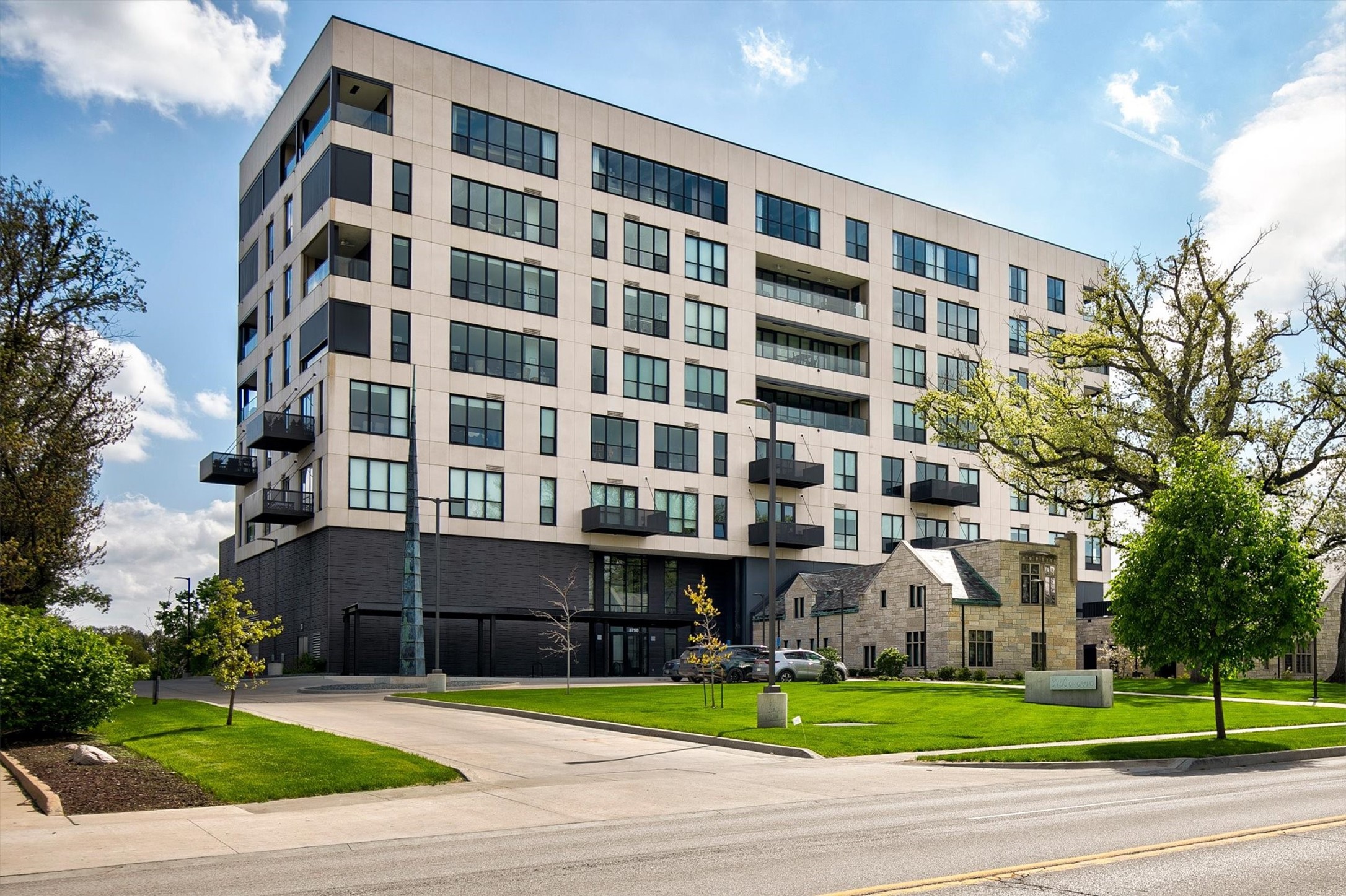 3750 Grand Avenue Unit 404 — photo
