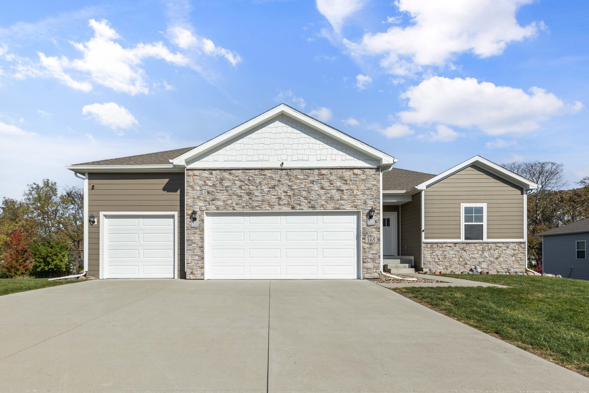 165 Prairie Bluff Drive — photo