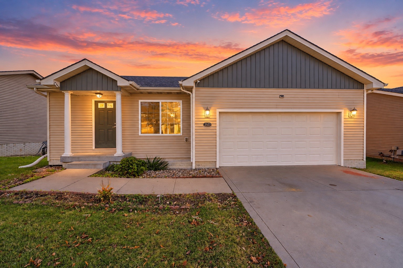 2523 River Meadows Drive — photo