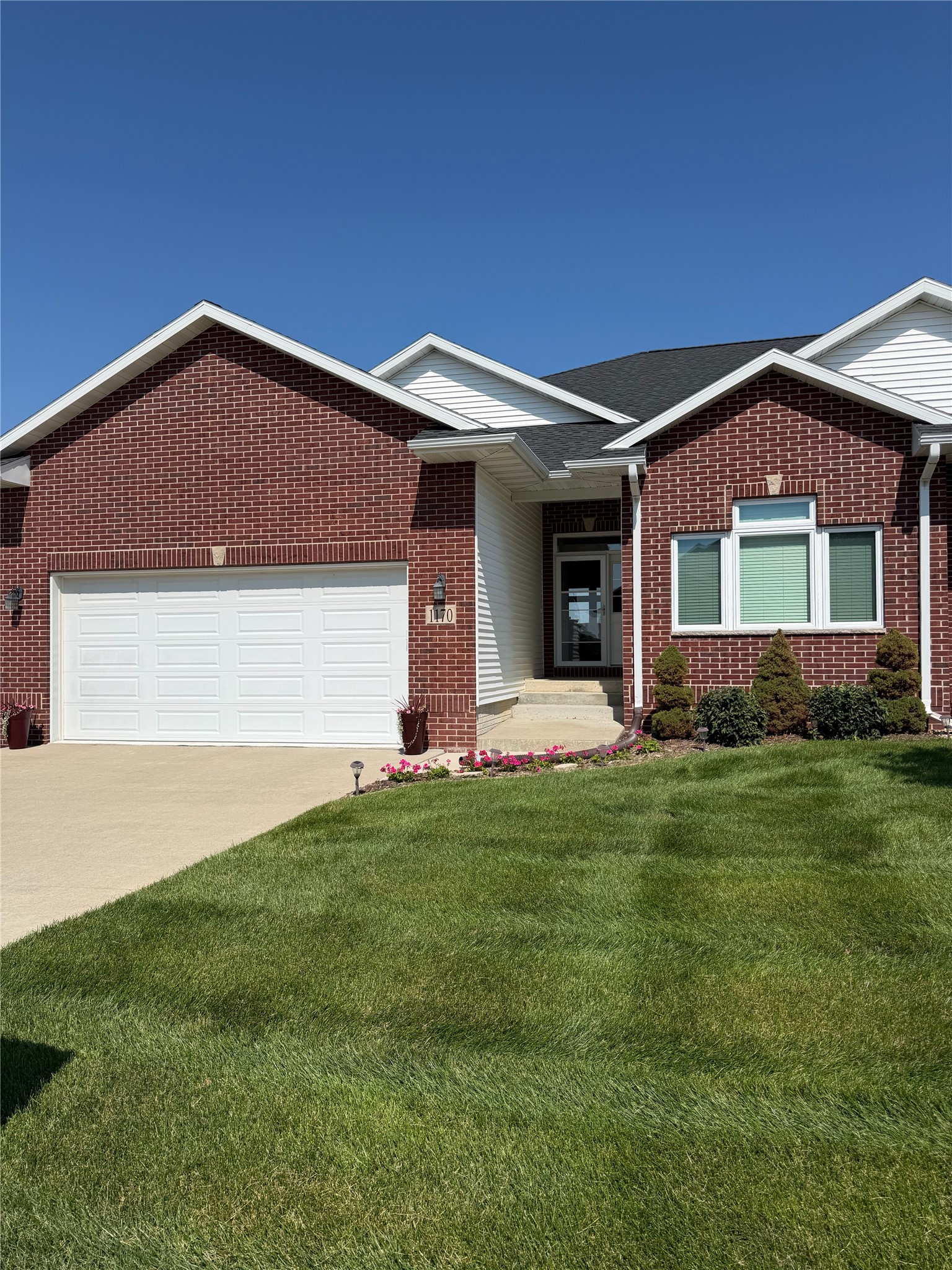 1170 Fox Ridge Road — photo