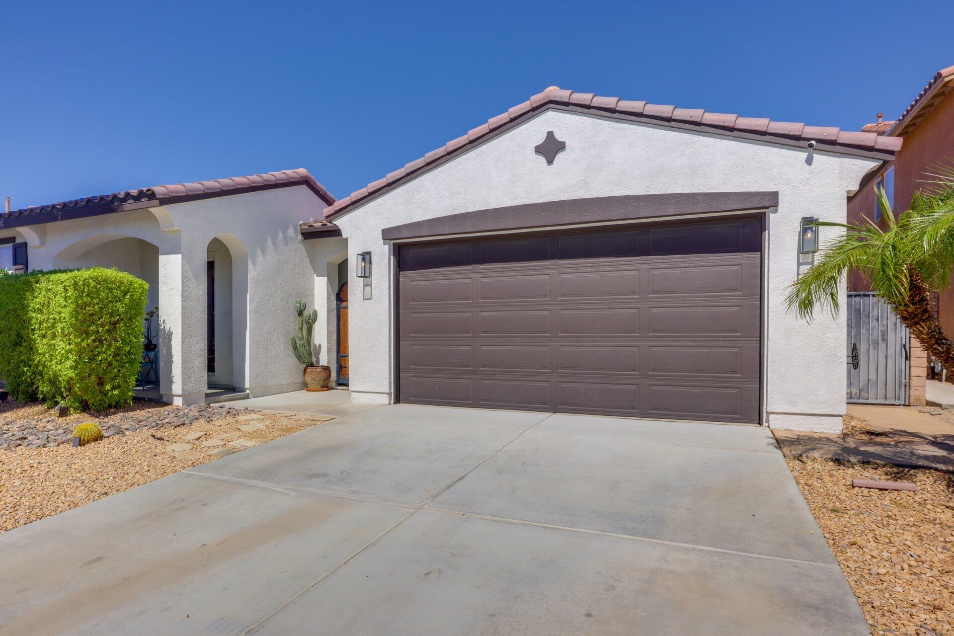 84644 Pavone Way — photo