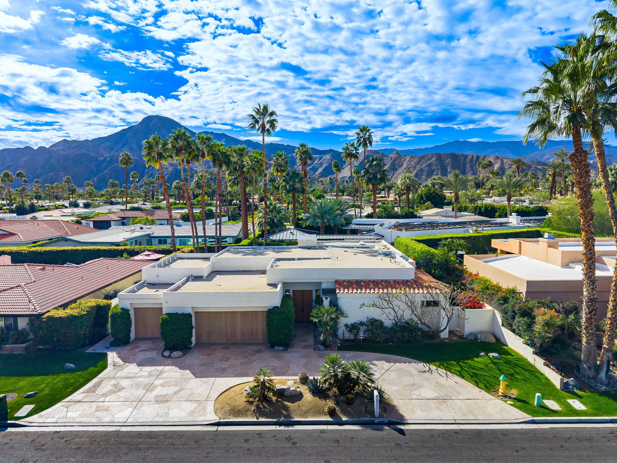 75437 Desert Park Drive — photo