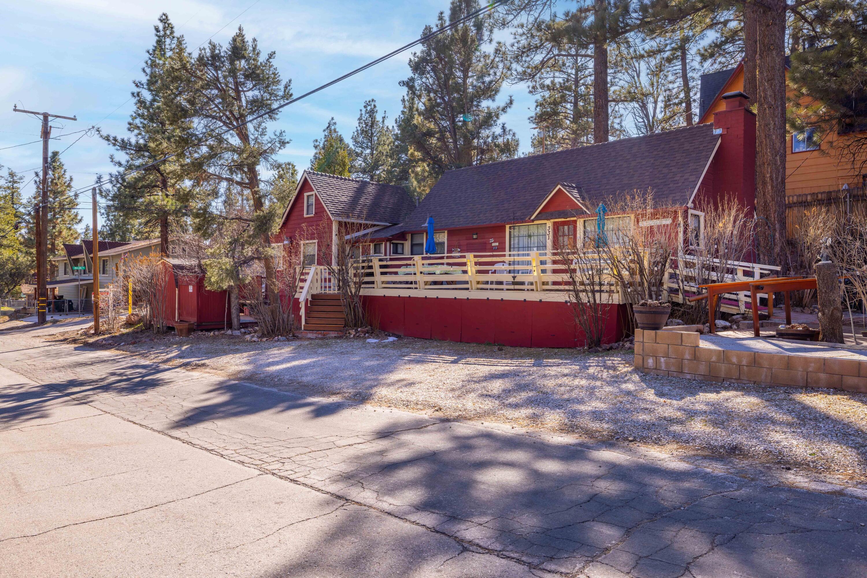 331 Mullins Drive — photo