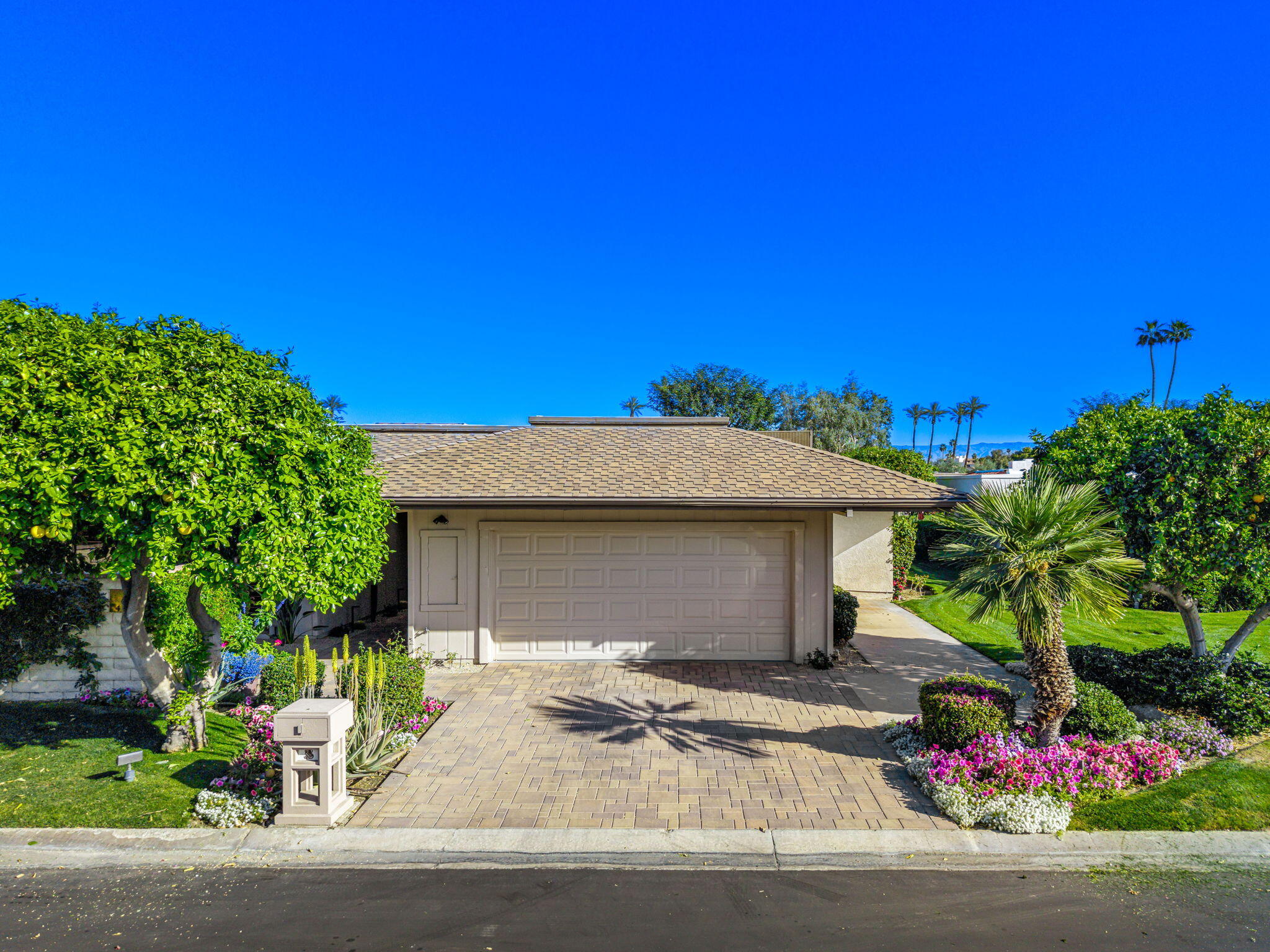 4 Rutgers Court, Rancho Mirage, CA 92270 — photo 2
