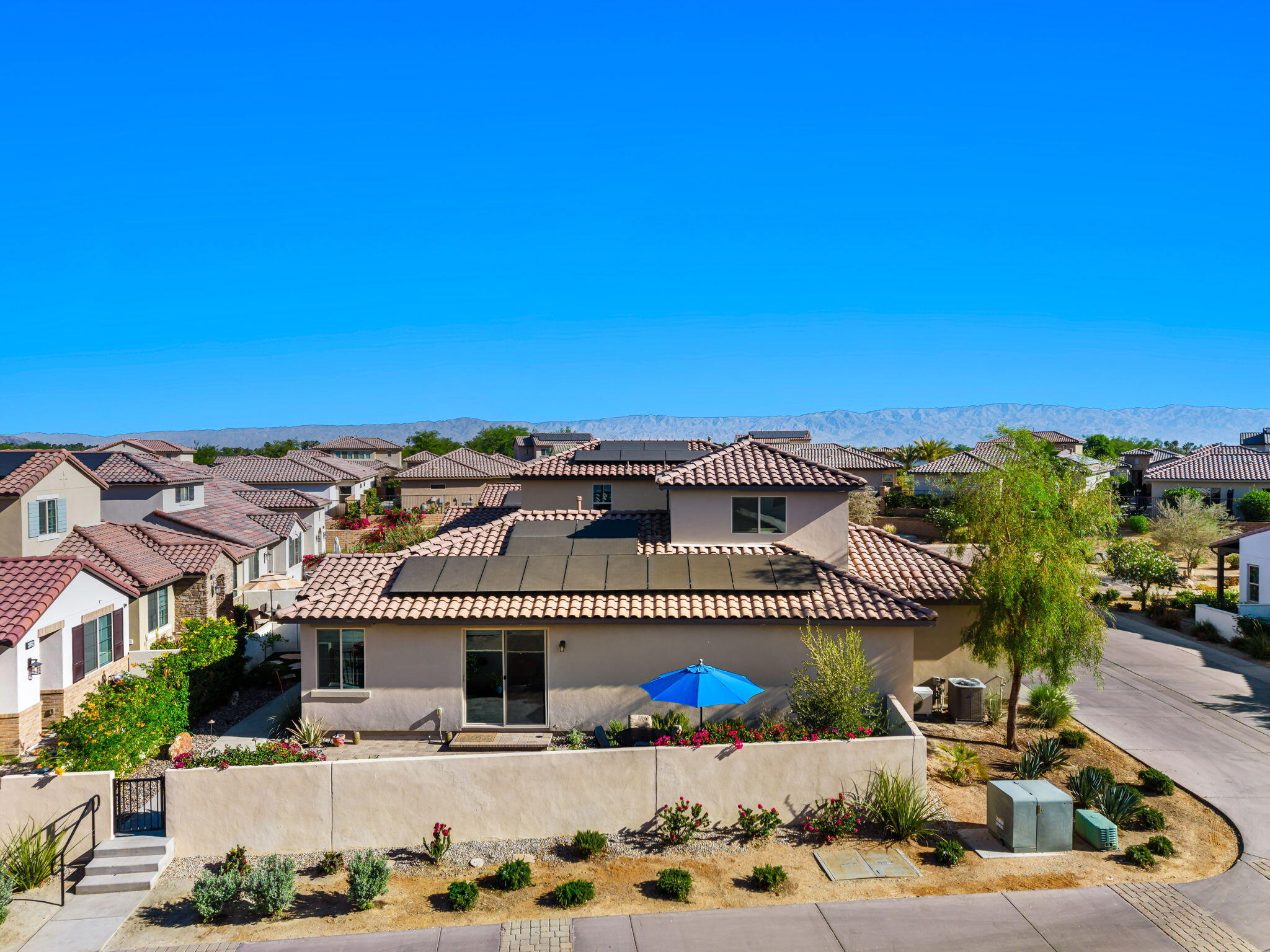 80368 Whisper Rock Way — photo