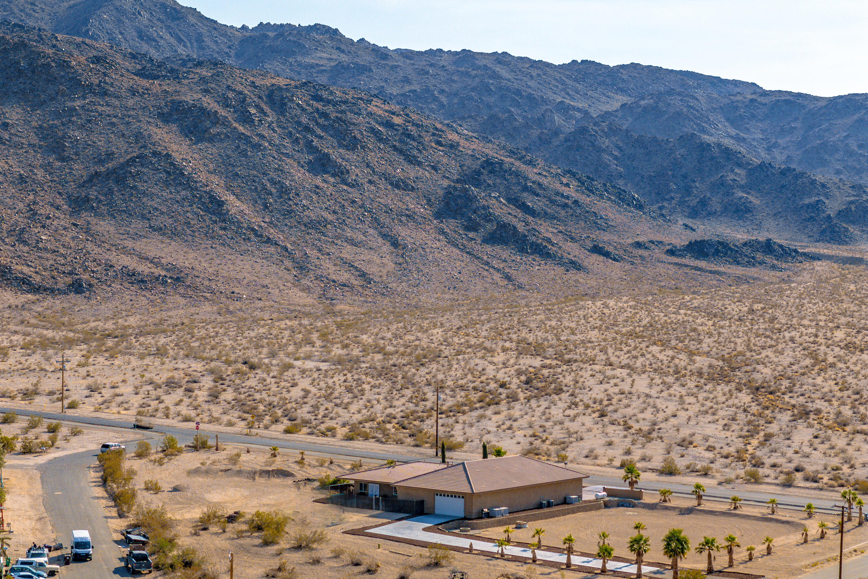 7225 Adobe Road — photo
