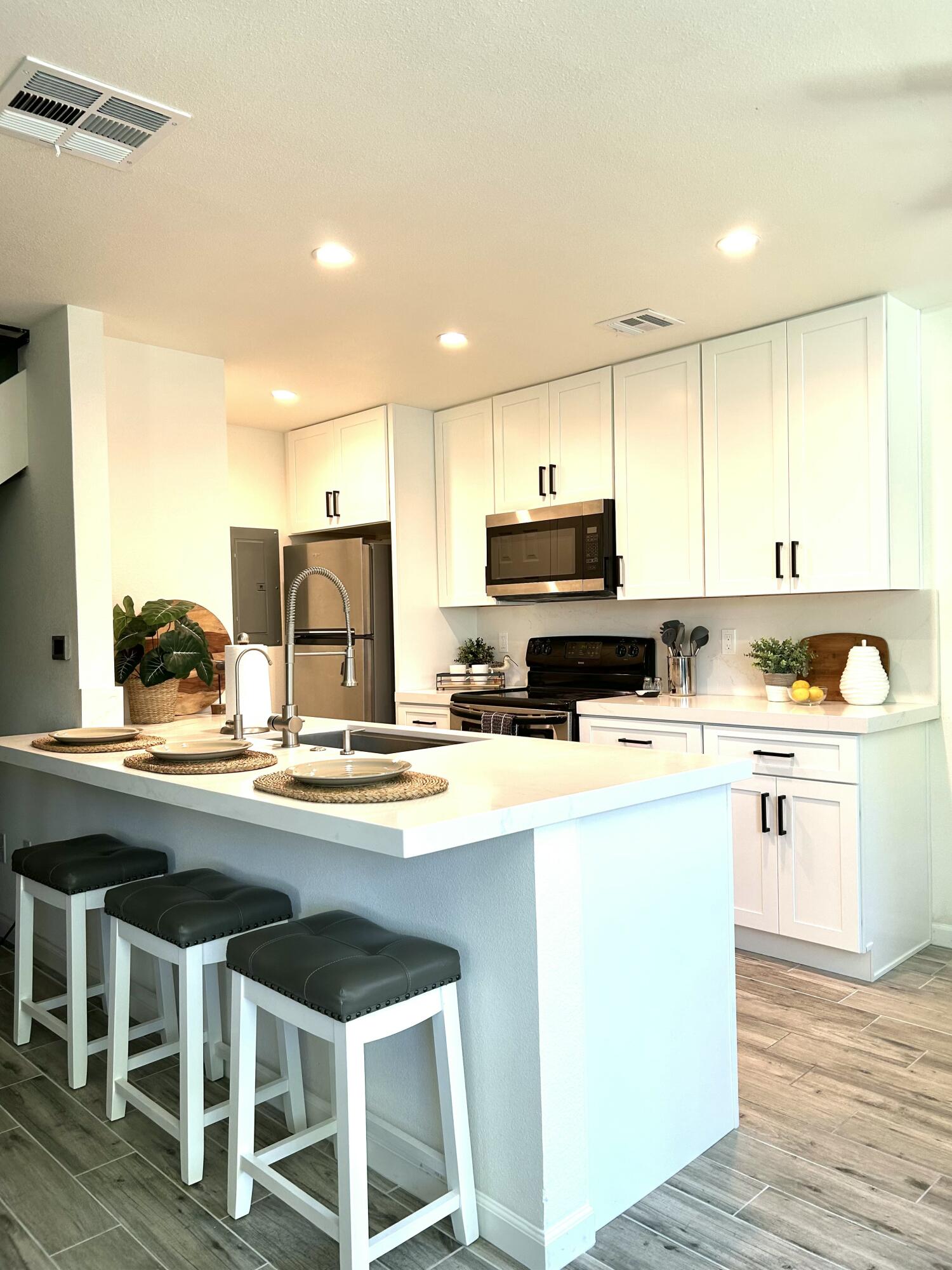72619 Thrush Road, 2 — photo