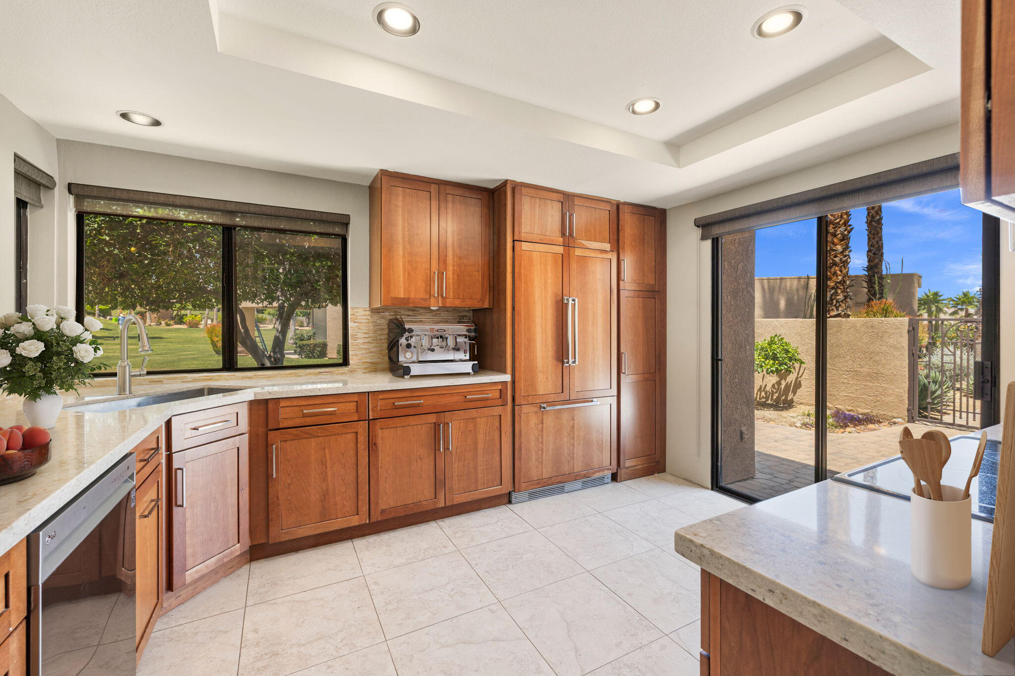 49271 Mariposa Drive — photo