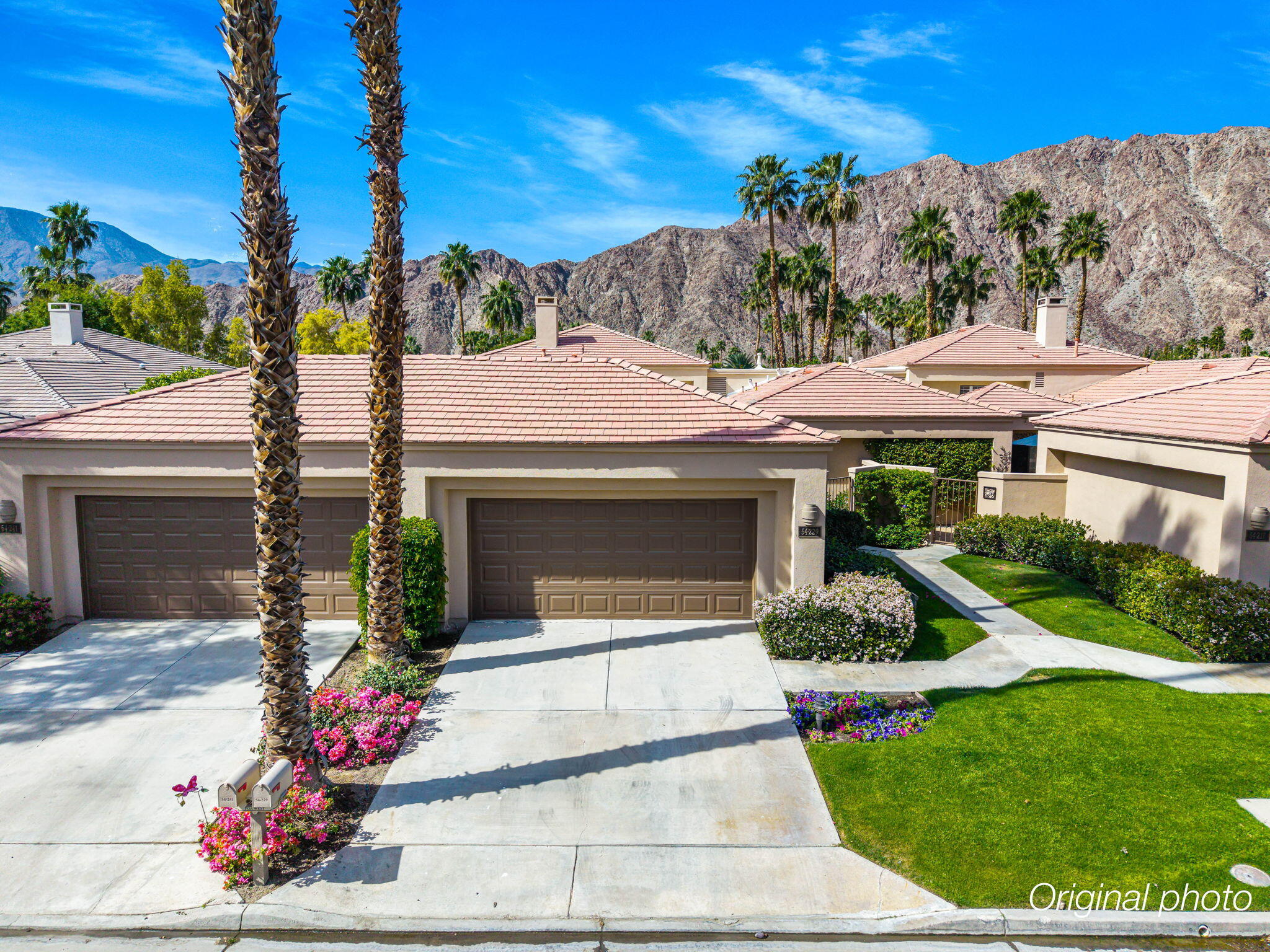 54229 Oakhill — photo