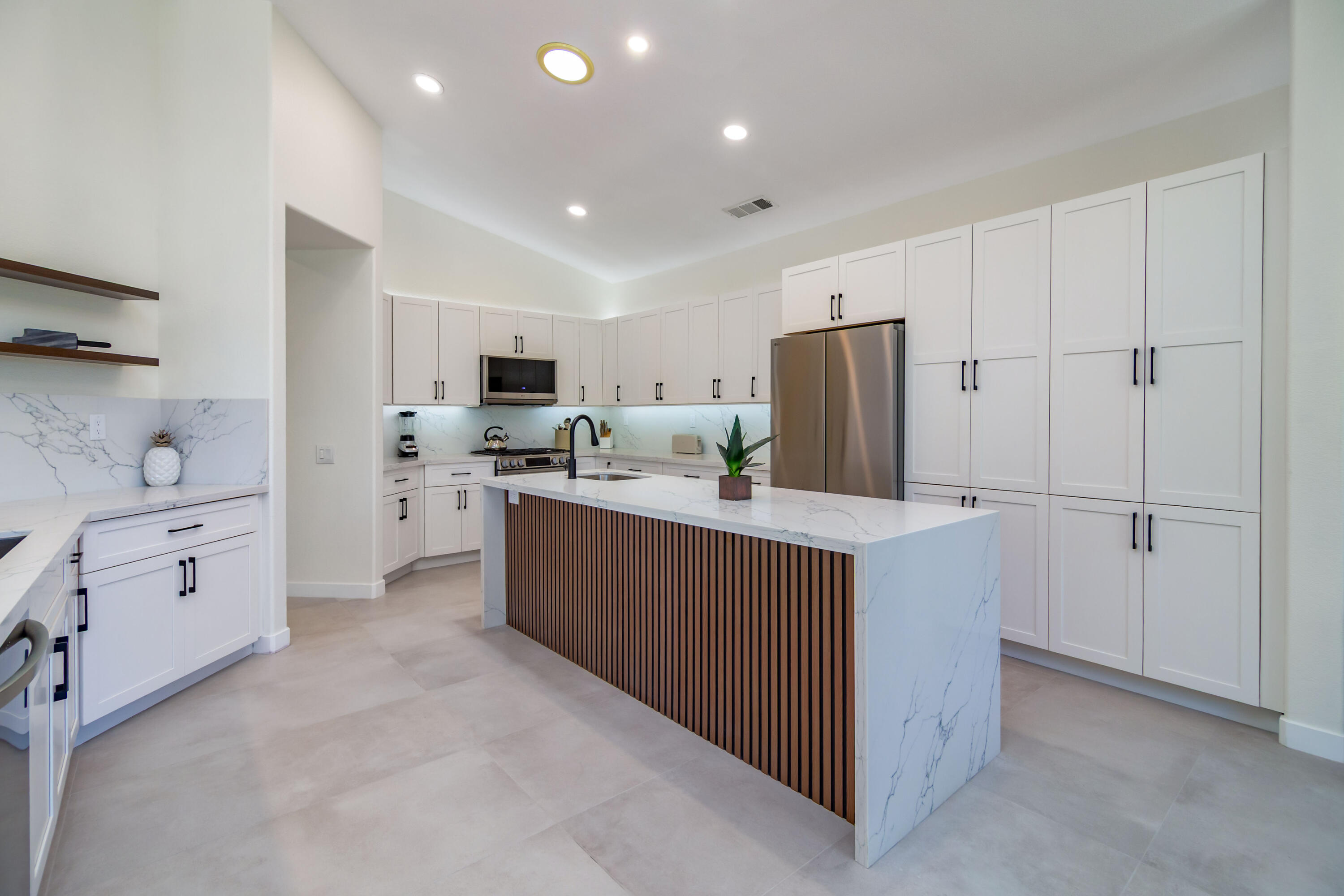67568 S Laguna Drive — photo