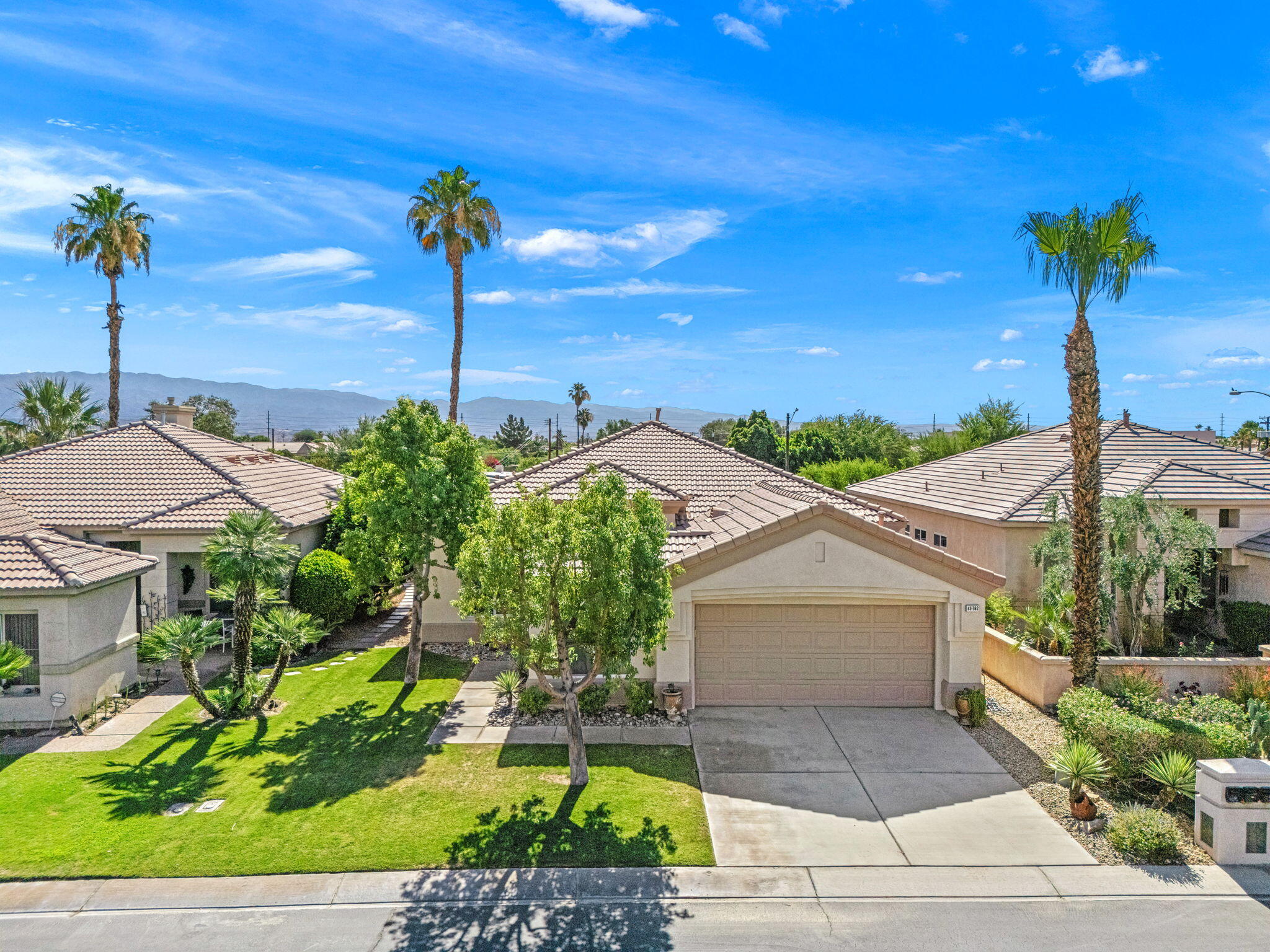 43762 Royal Saint George Drive — photo