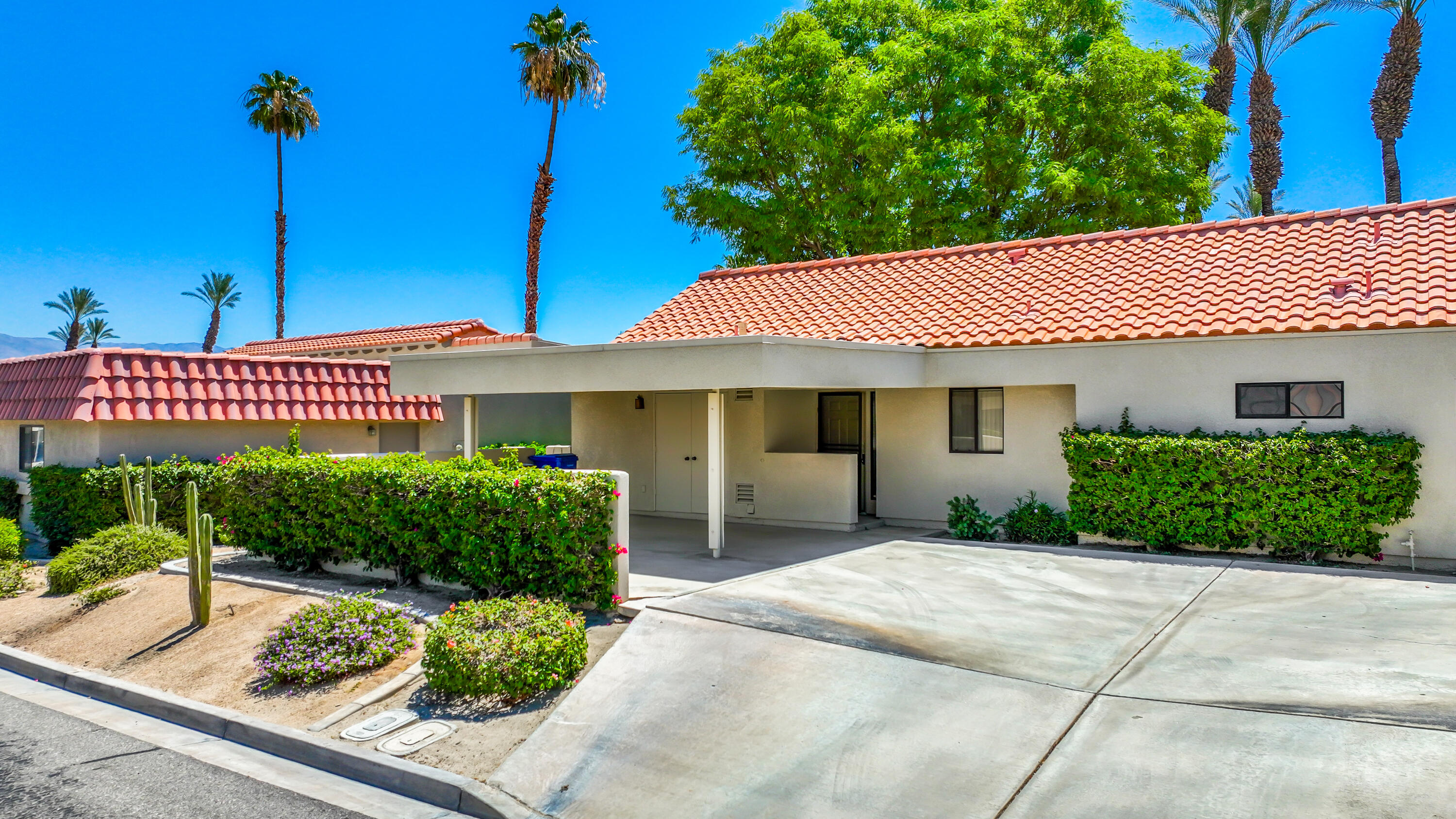 41726 Resorter Boulevard — photo