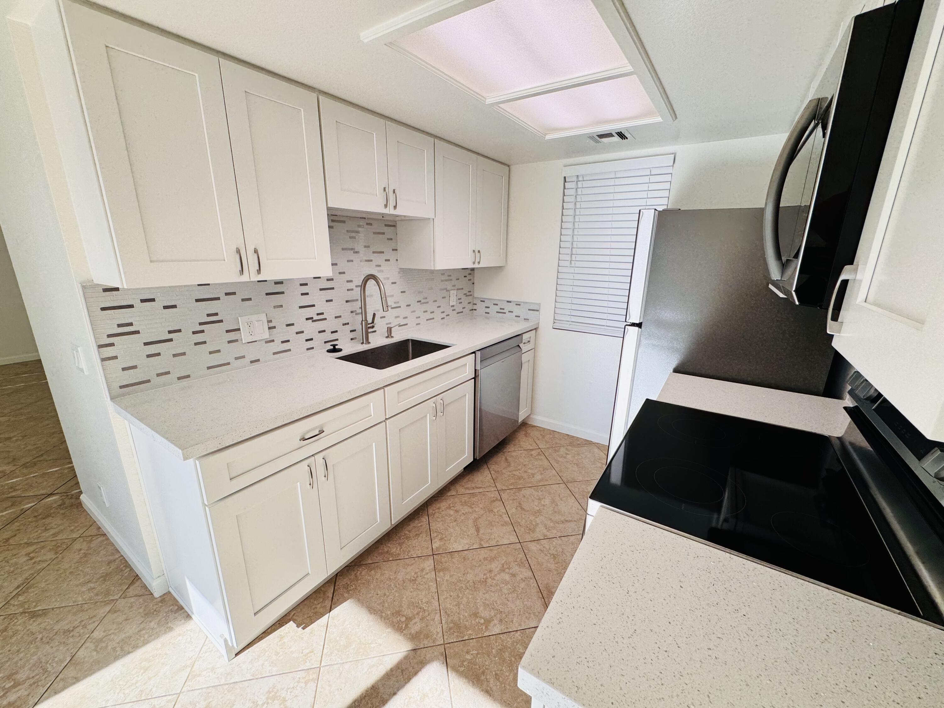 43376 Cook, 6 — photo