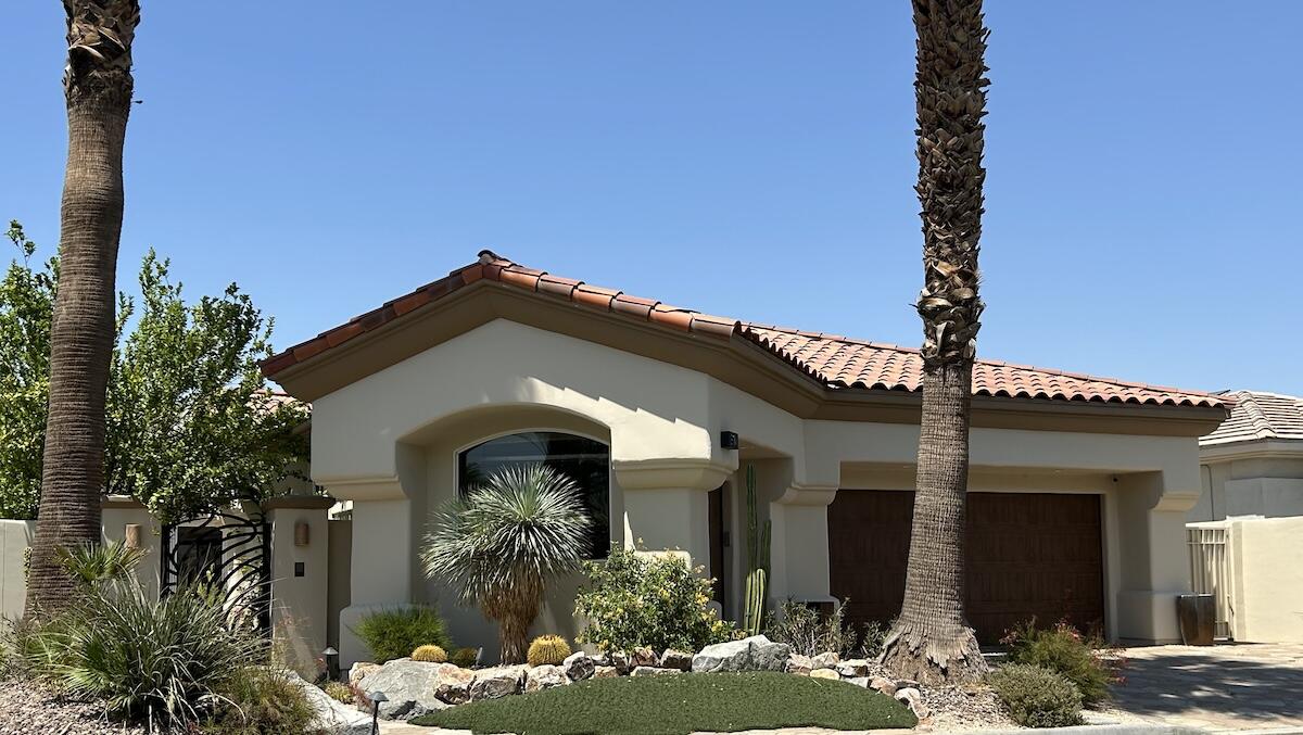 370 Gold Canyon Drive — photo