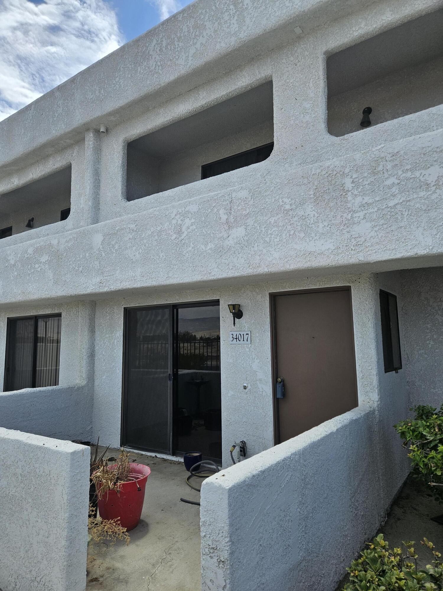 34017 Emily Way — photo