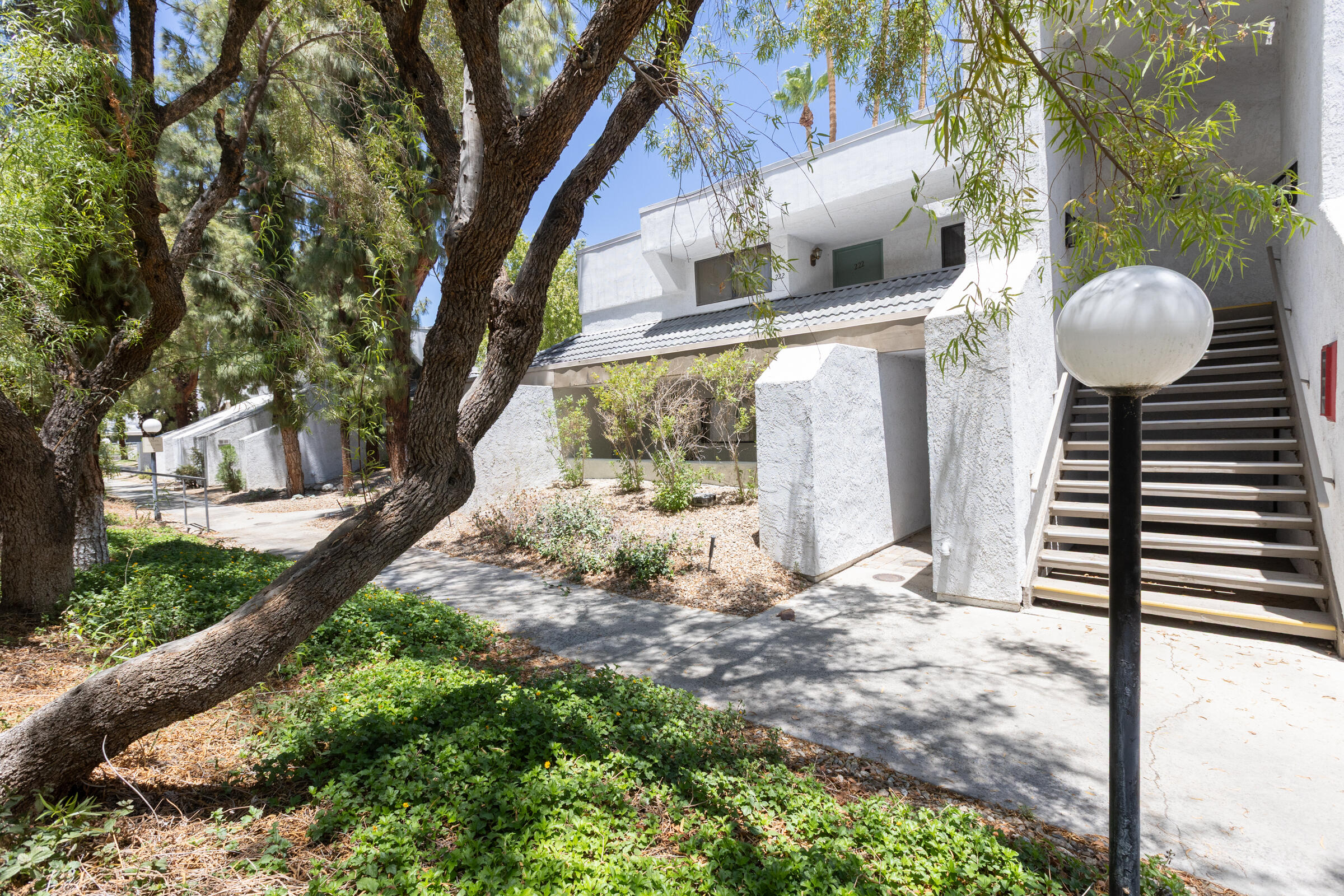 5301 E Waverly Drive, 222 — photo