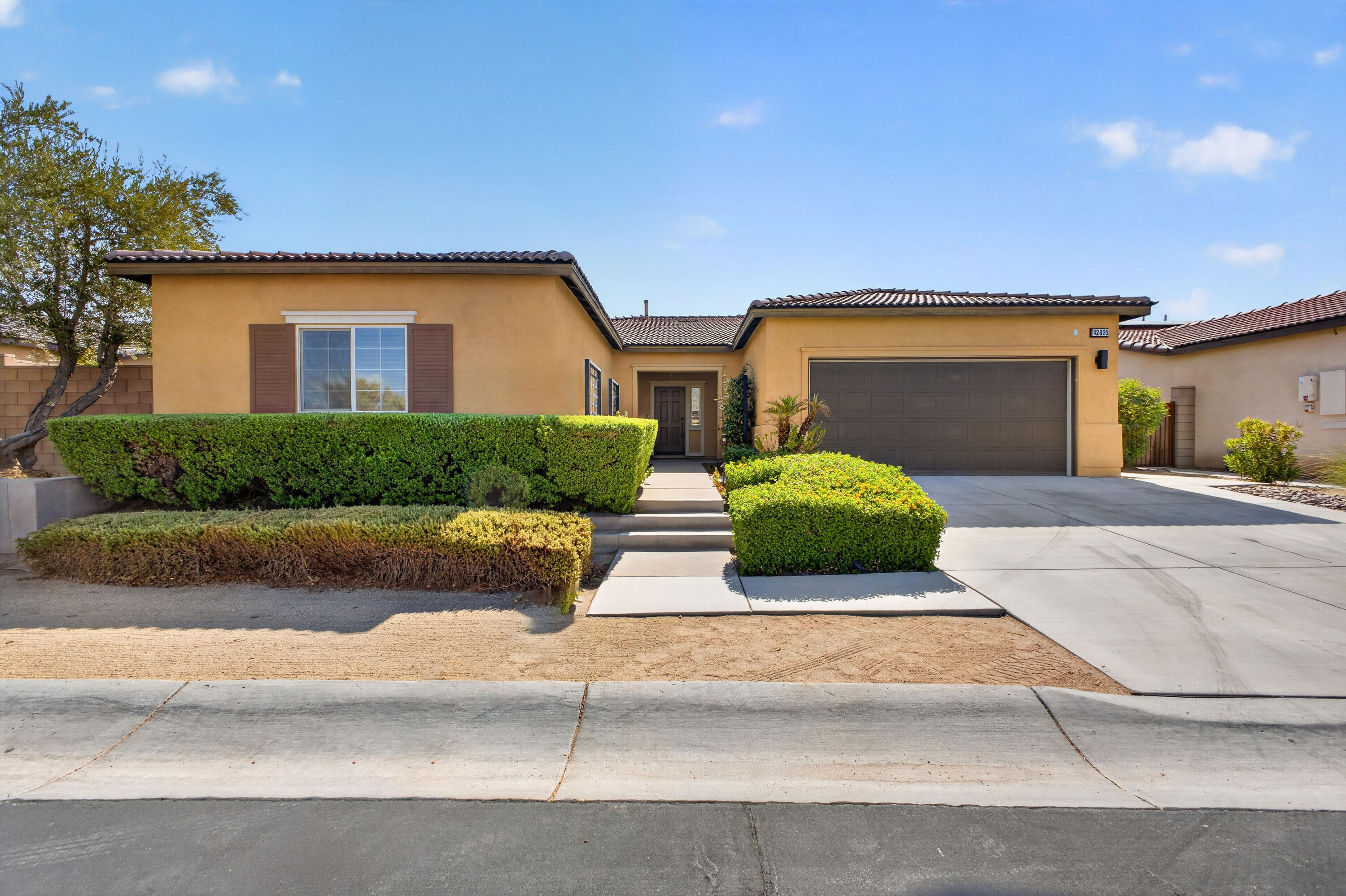 42820 Gazapo Court — photo