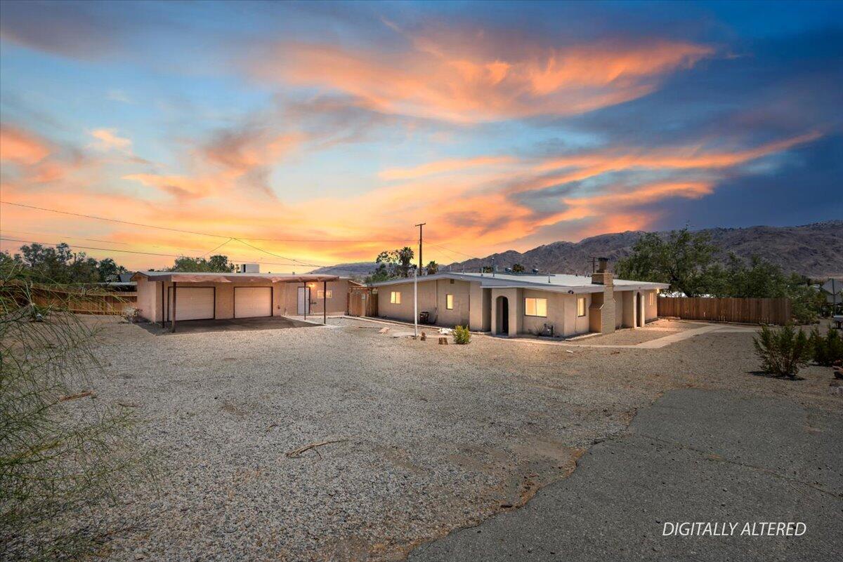 5975 Lupine Avenue — photo