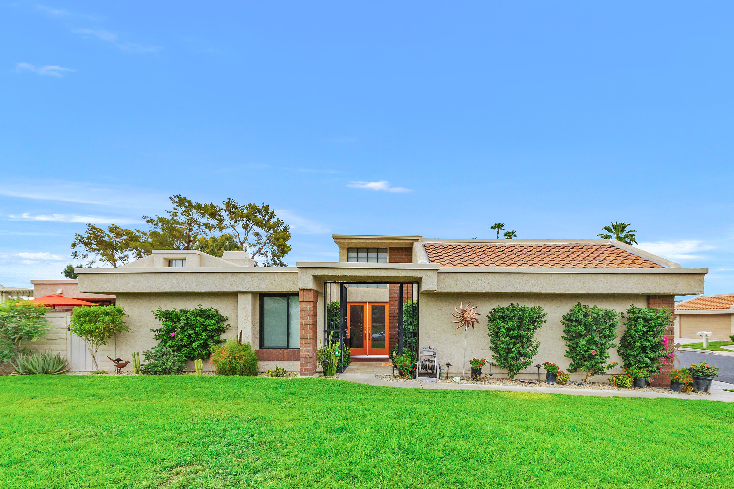 35983 E Paseo Circulo E, Cathedral City, CA 92234 — photo 2