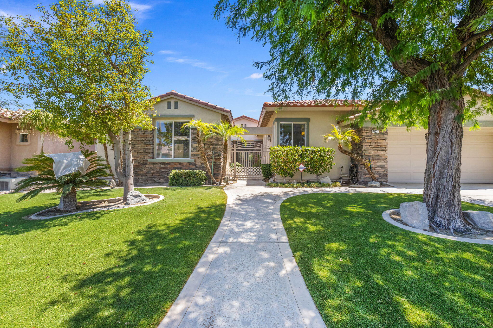 77537 Justin Court — photo