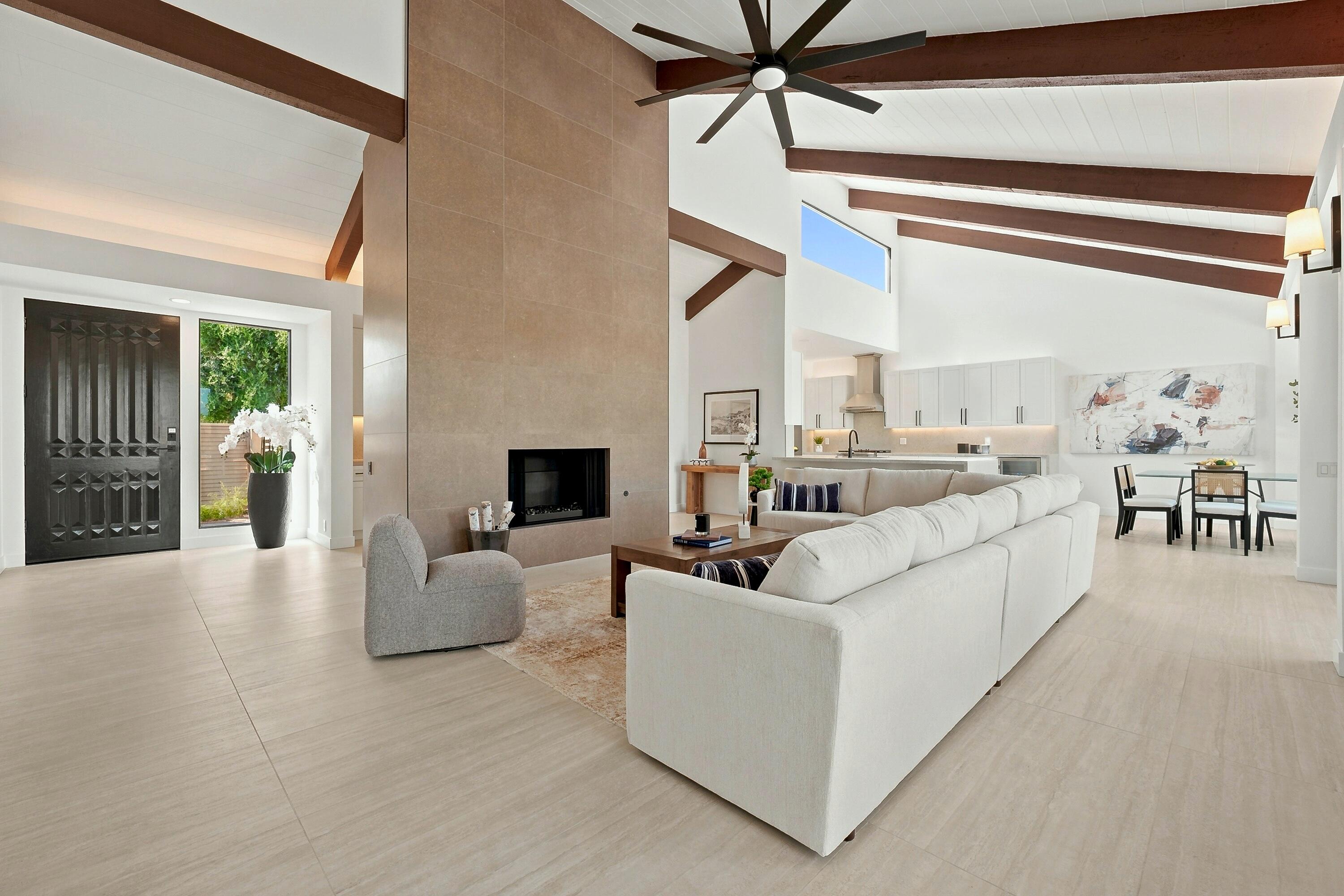 616 Desert West Drive — photo