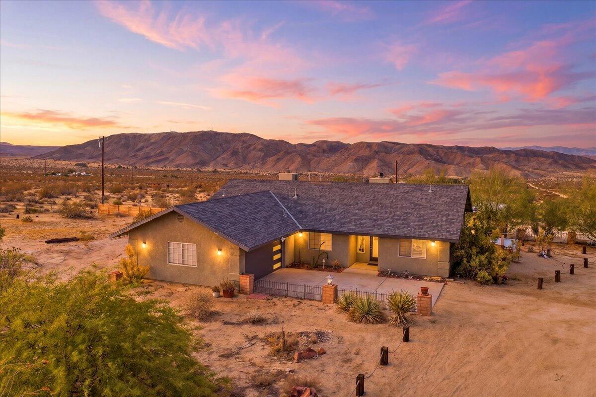 68054 Sullivan Road — photo
