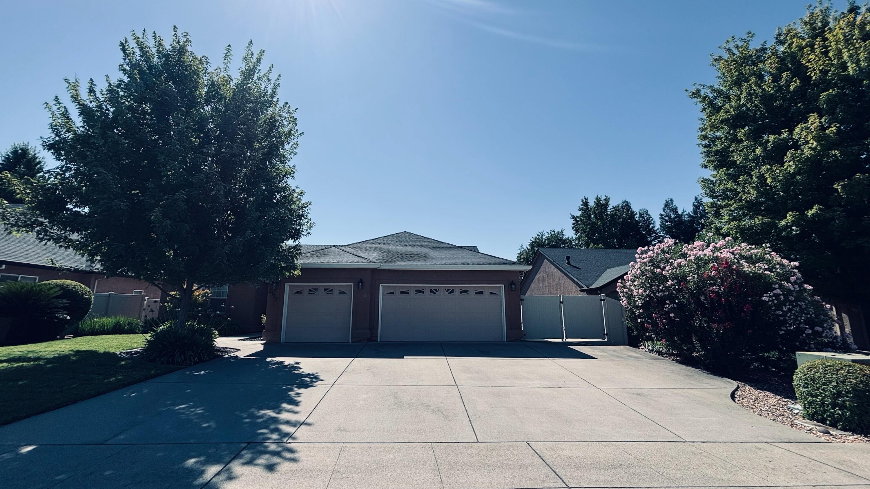 2177 Cadjew Street, Redding, CA 96003 — photo 3